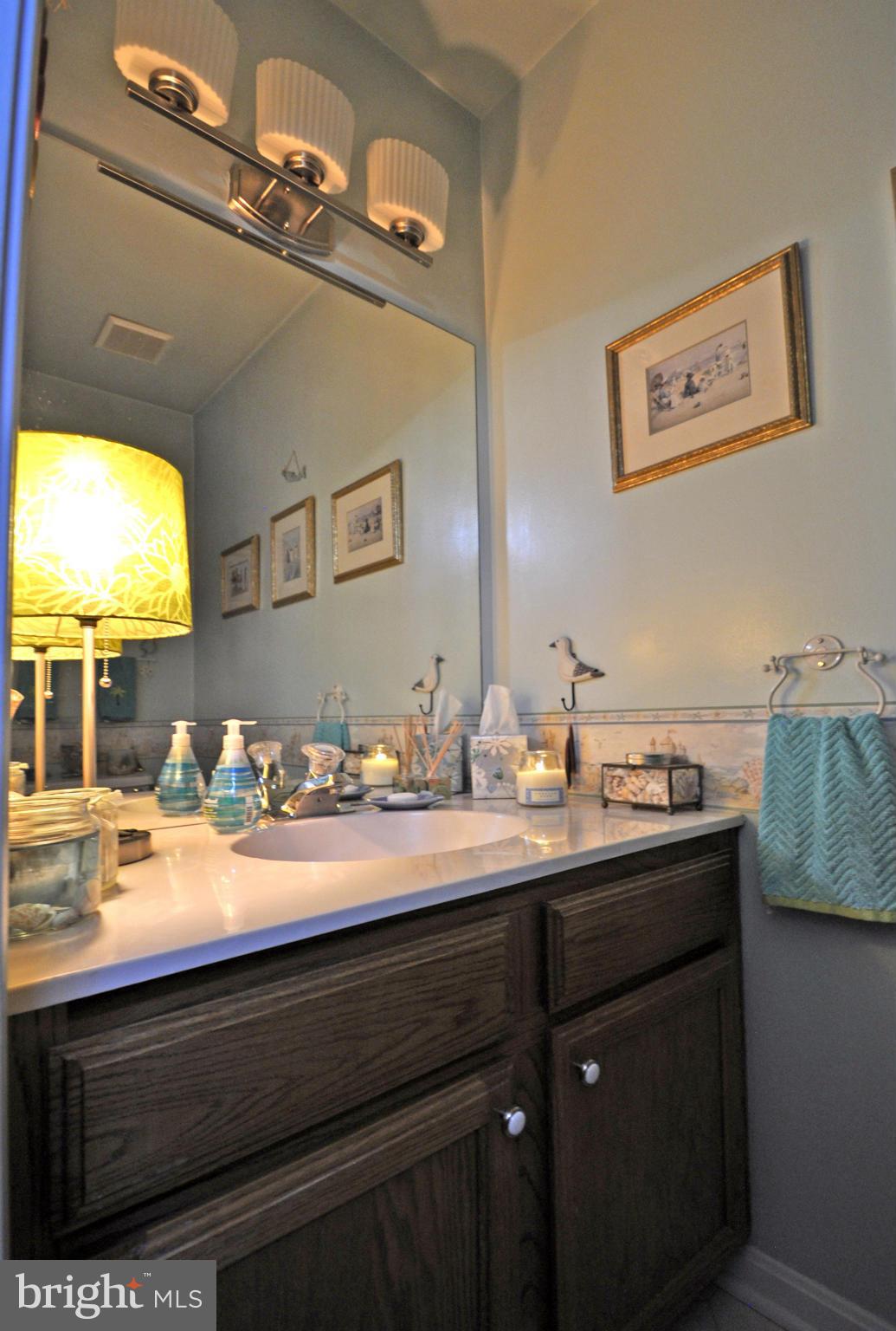 SPRING KNOLL - Residential