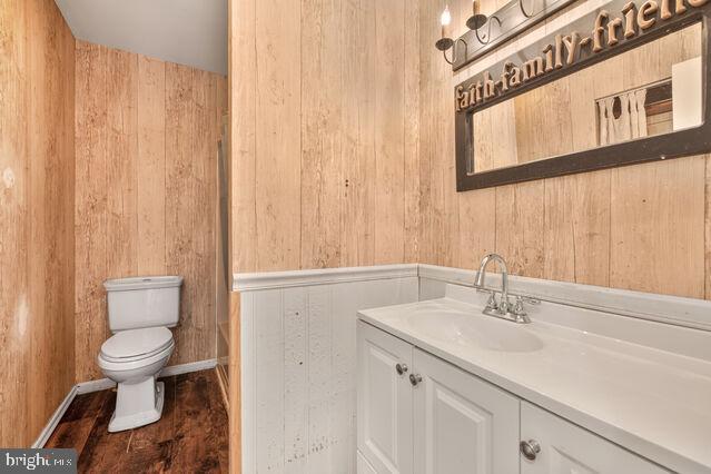 UPPER SENECA CREST - Residential