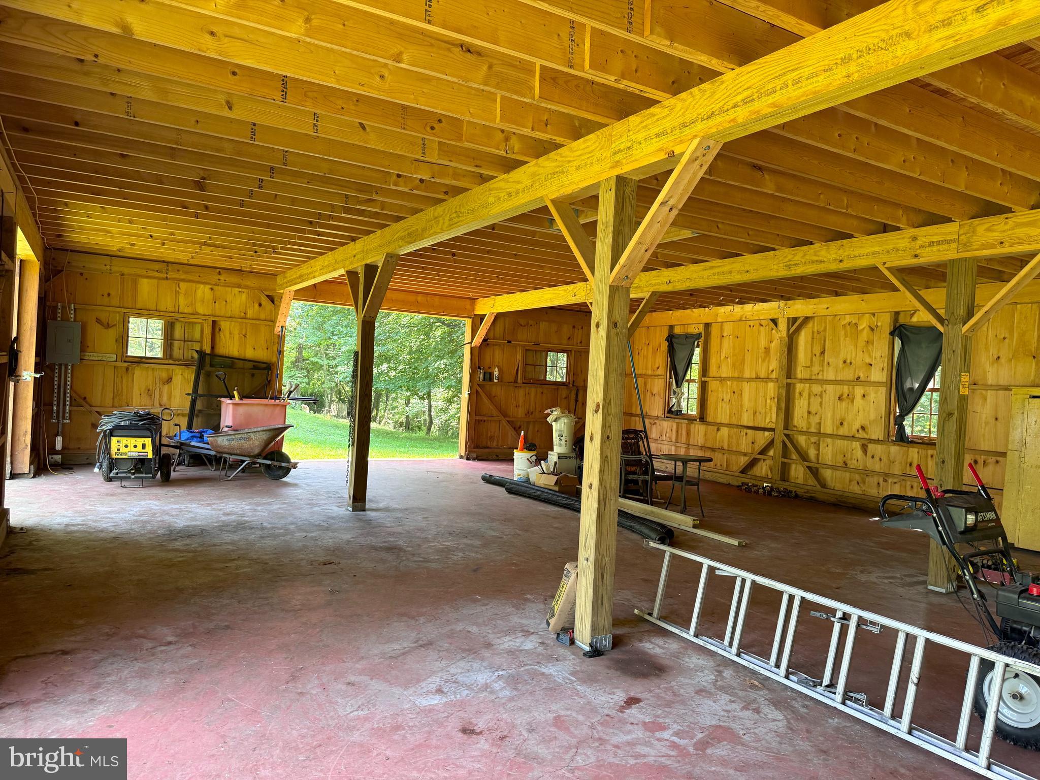 UPPER SENECA CREST - Residential