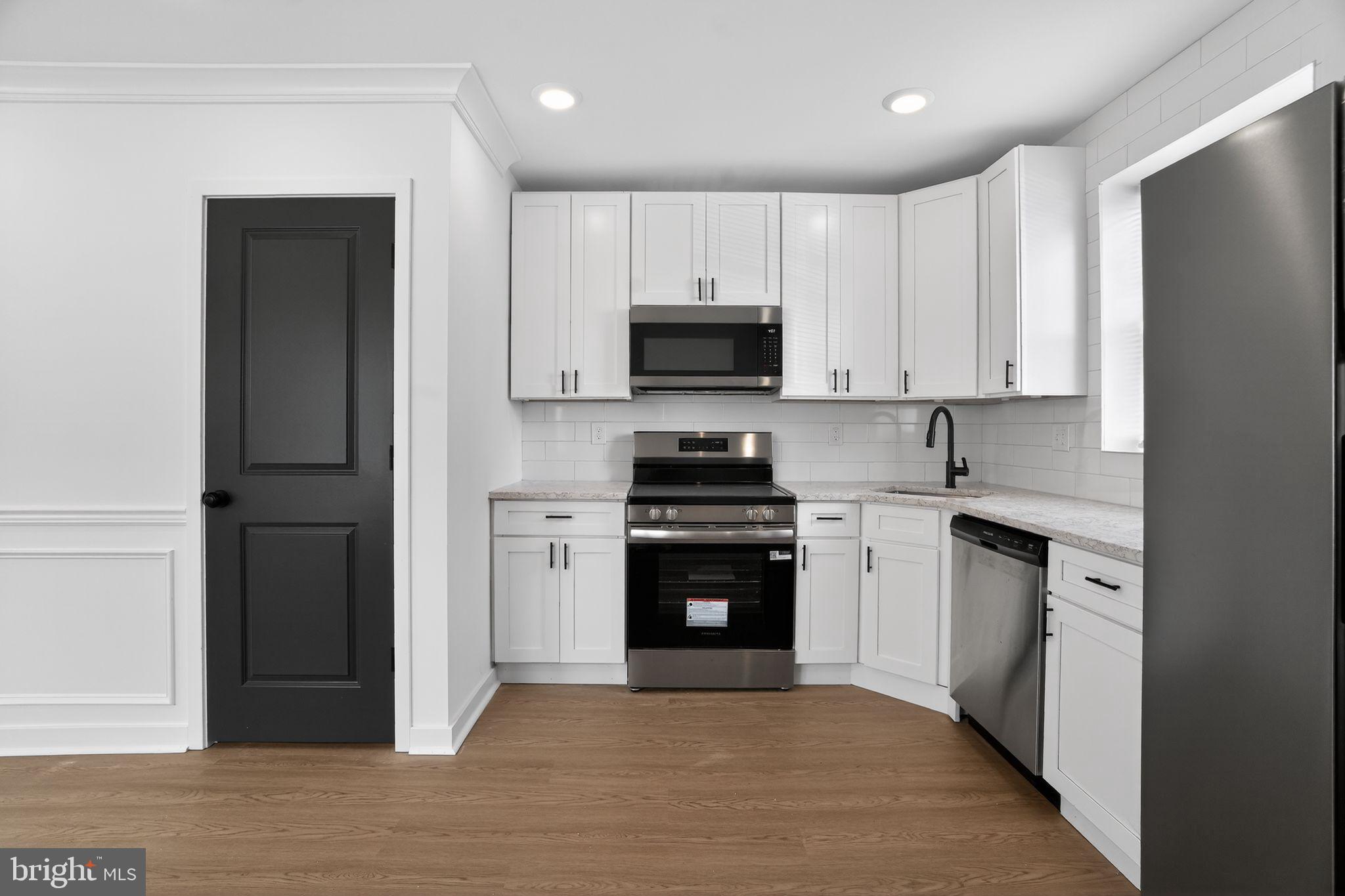 FRANKFORD - Residential