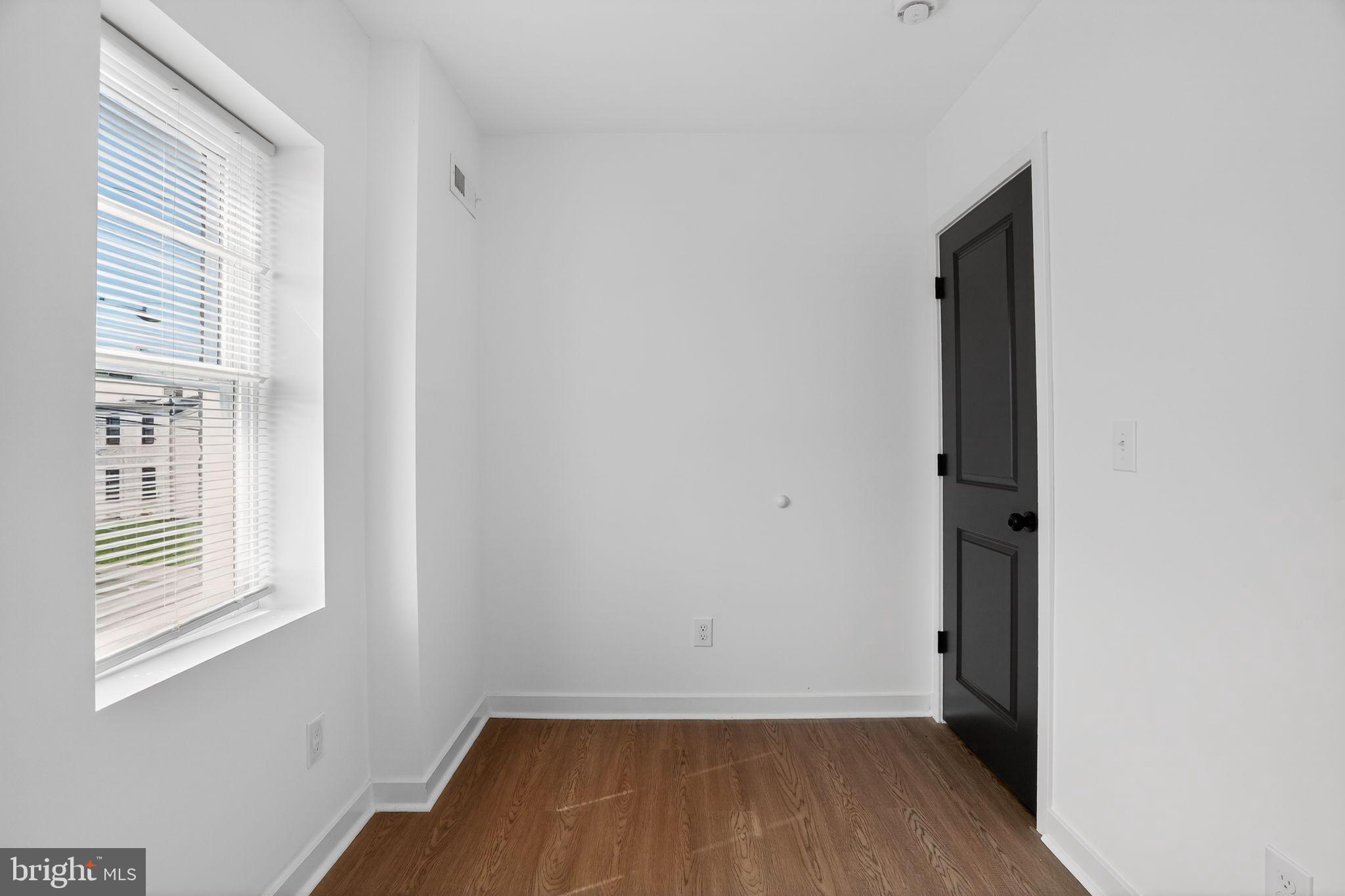 FRANKFORD - Residential