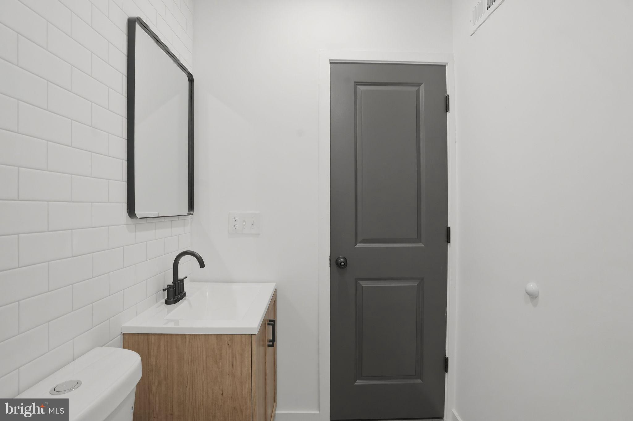 FRANKFORD - Residential