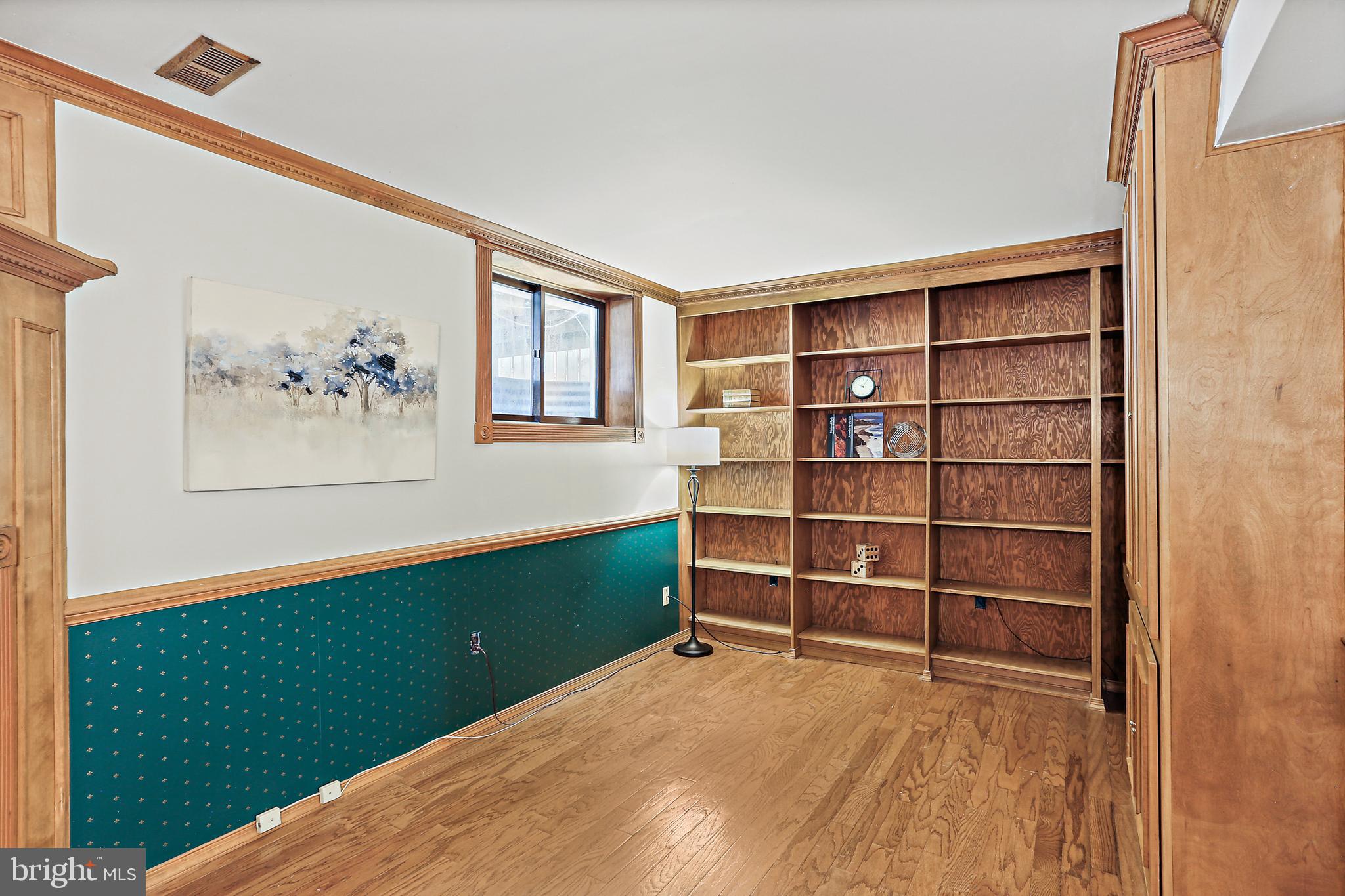 ASPENWOOD - Residential