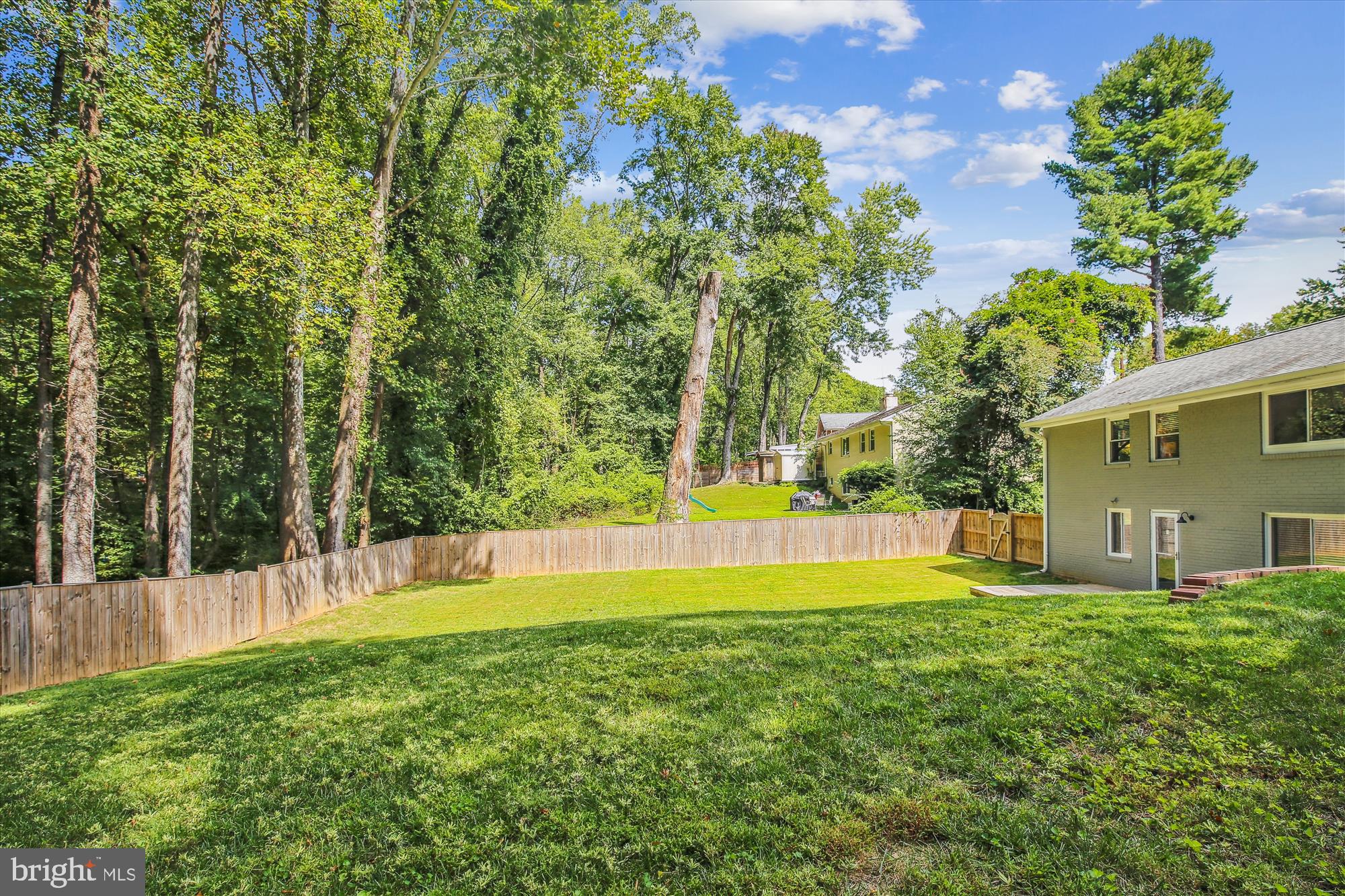 NORTH SPRINGFIELD - Residential