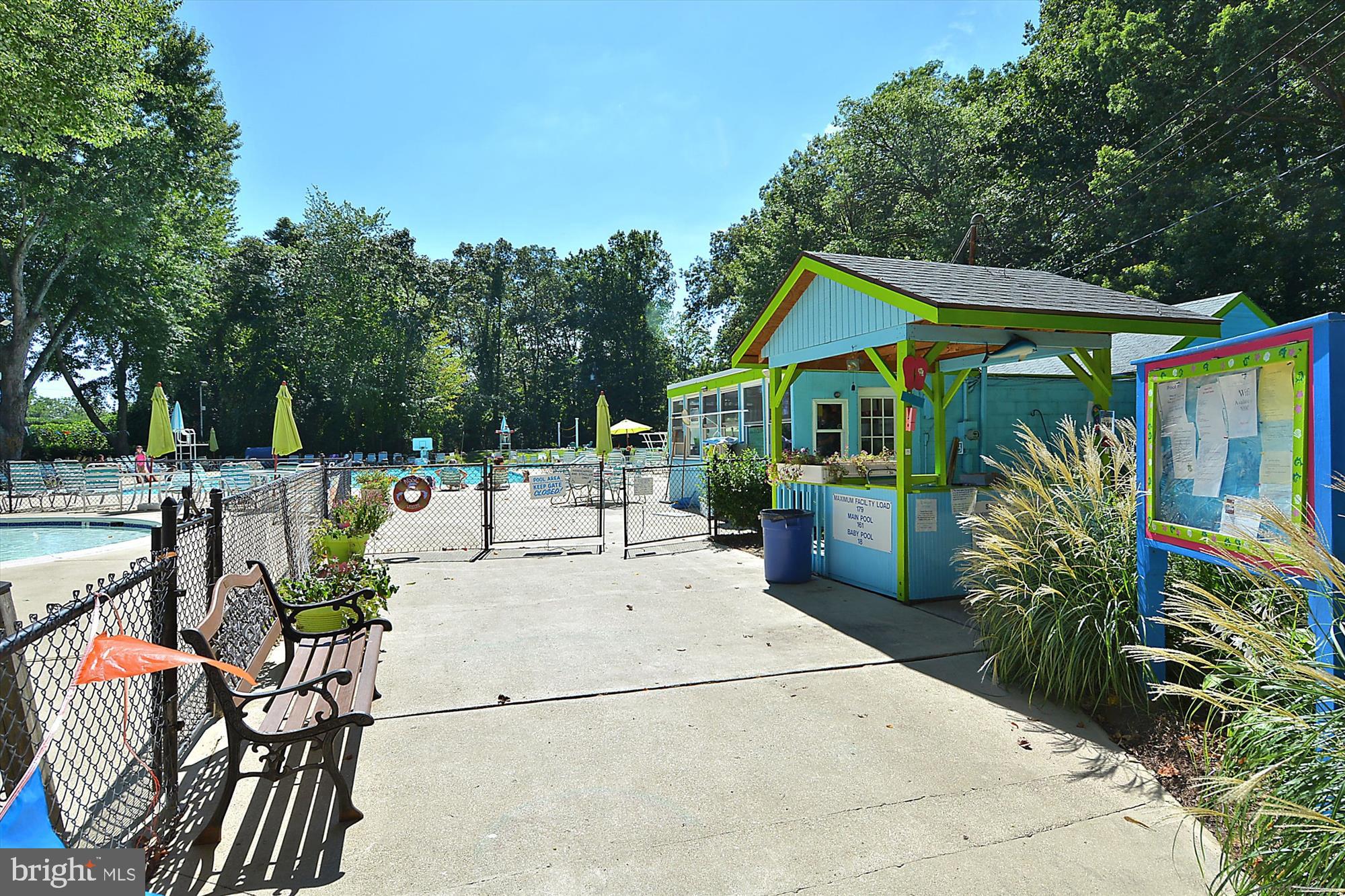 NORTH SPRINGFIELD - Residential