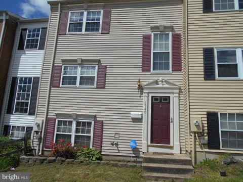 Townhouse For Rent - 1940 Eloise Lane<br/> Edgewood, MD 21040