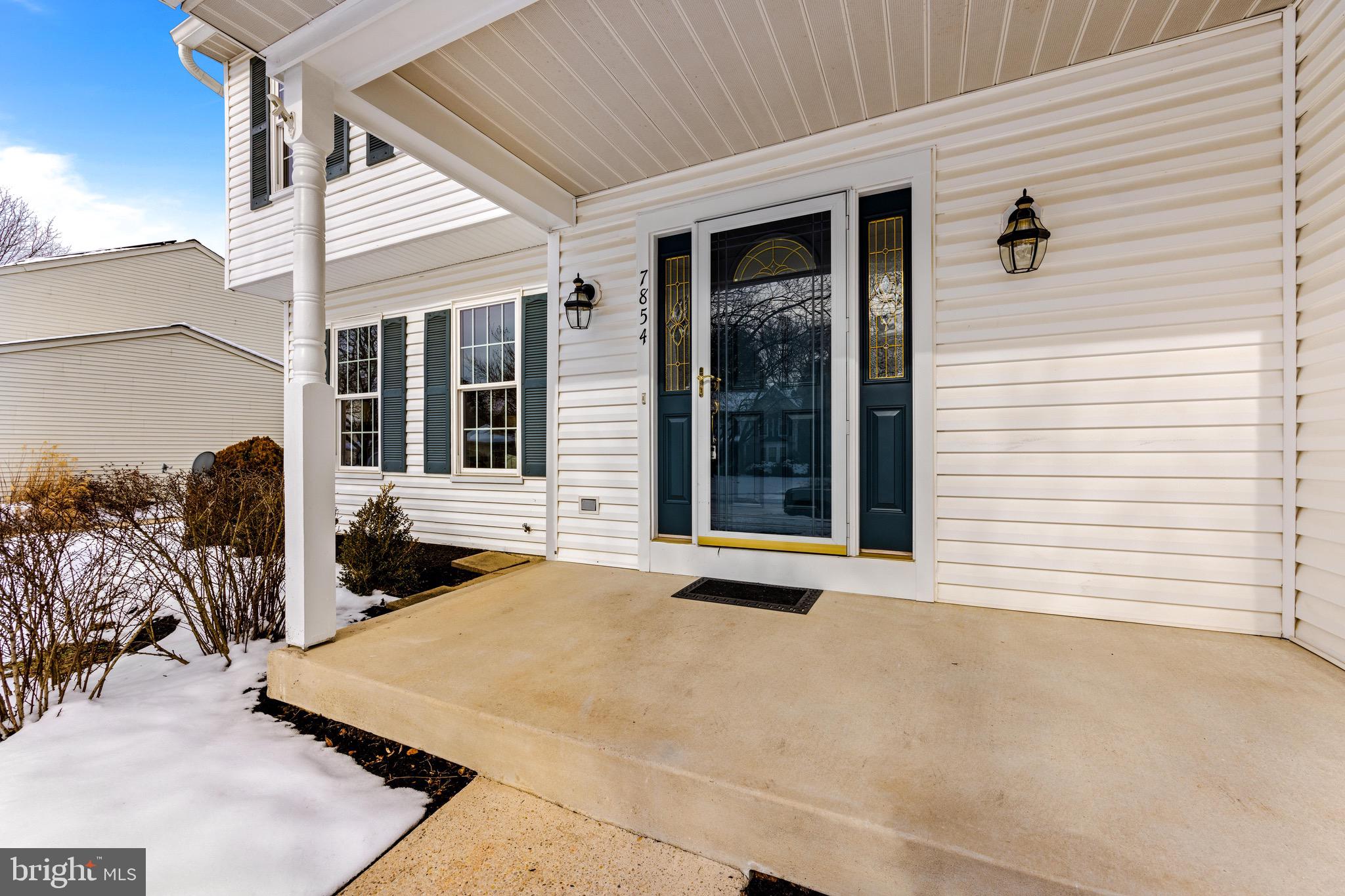 THE PROVINCES - Residential