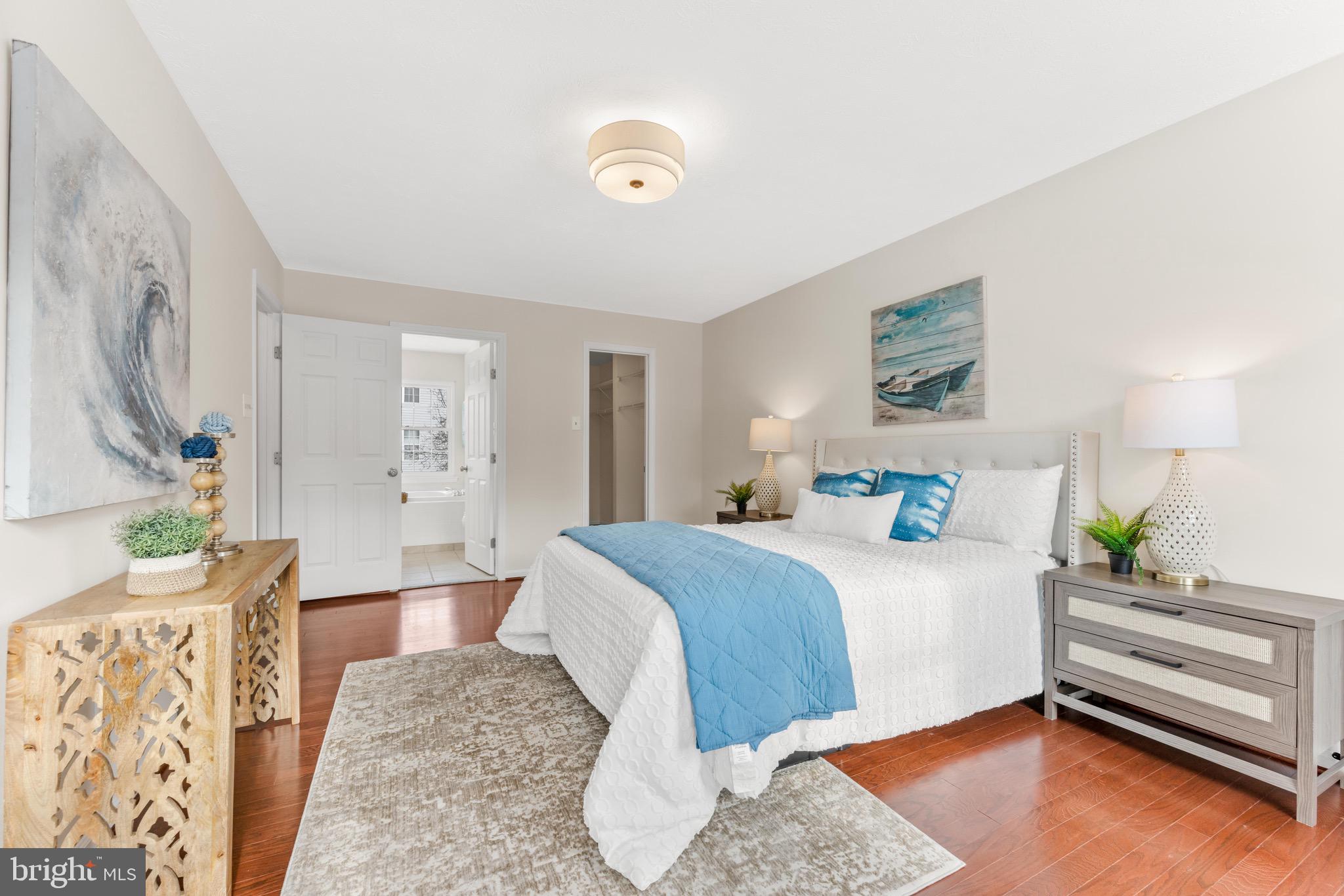 THE PROVINCES - Residential