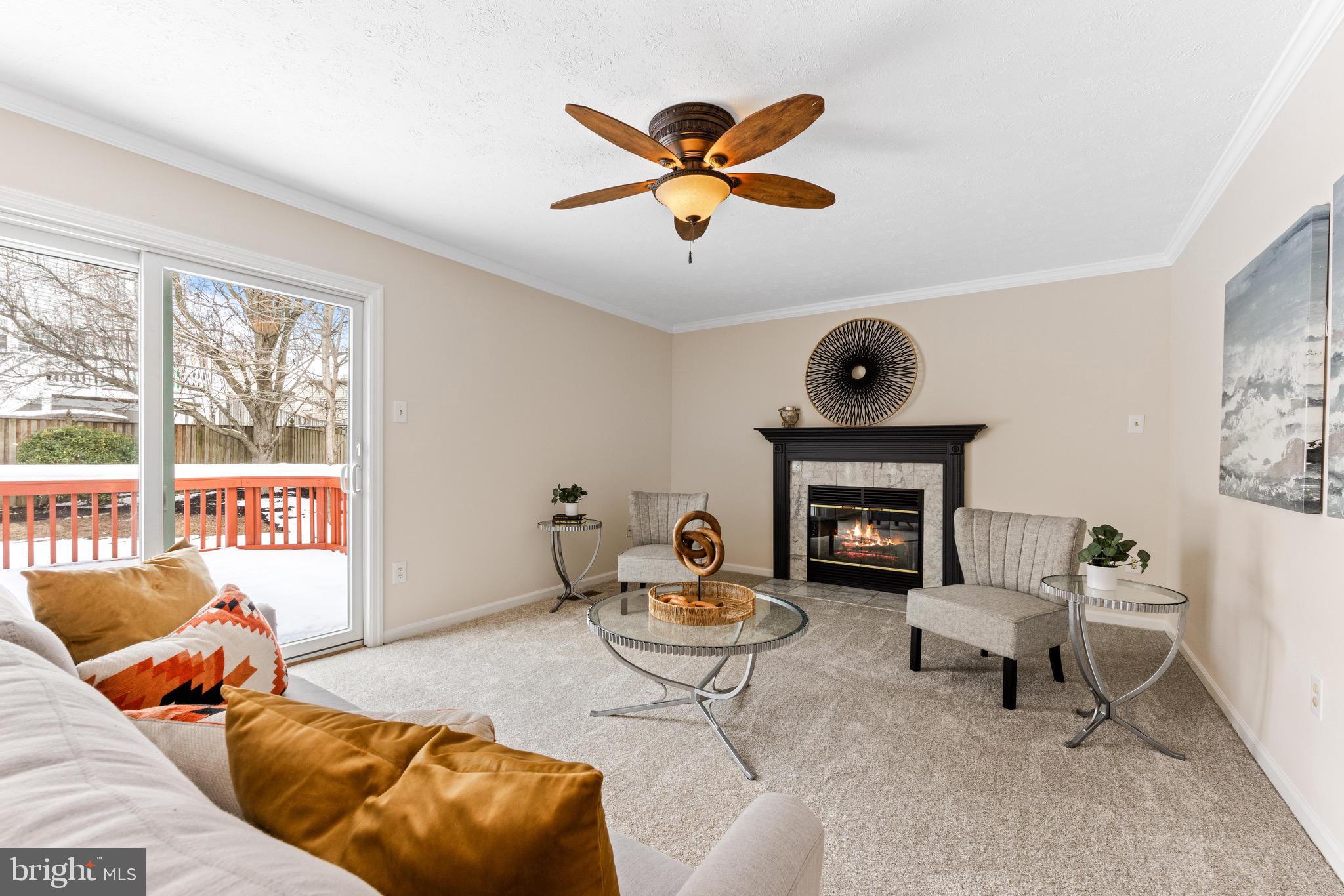 THE PROVINCES - Residential