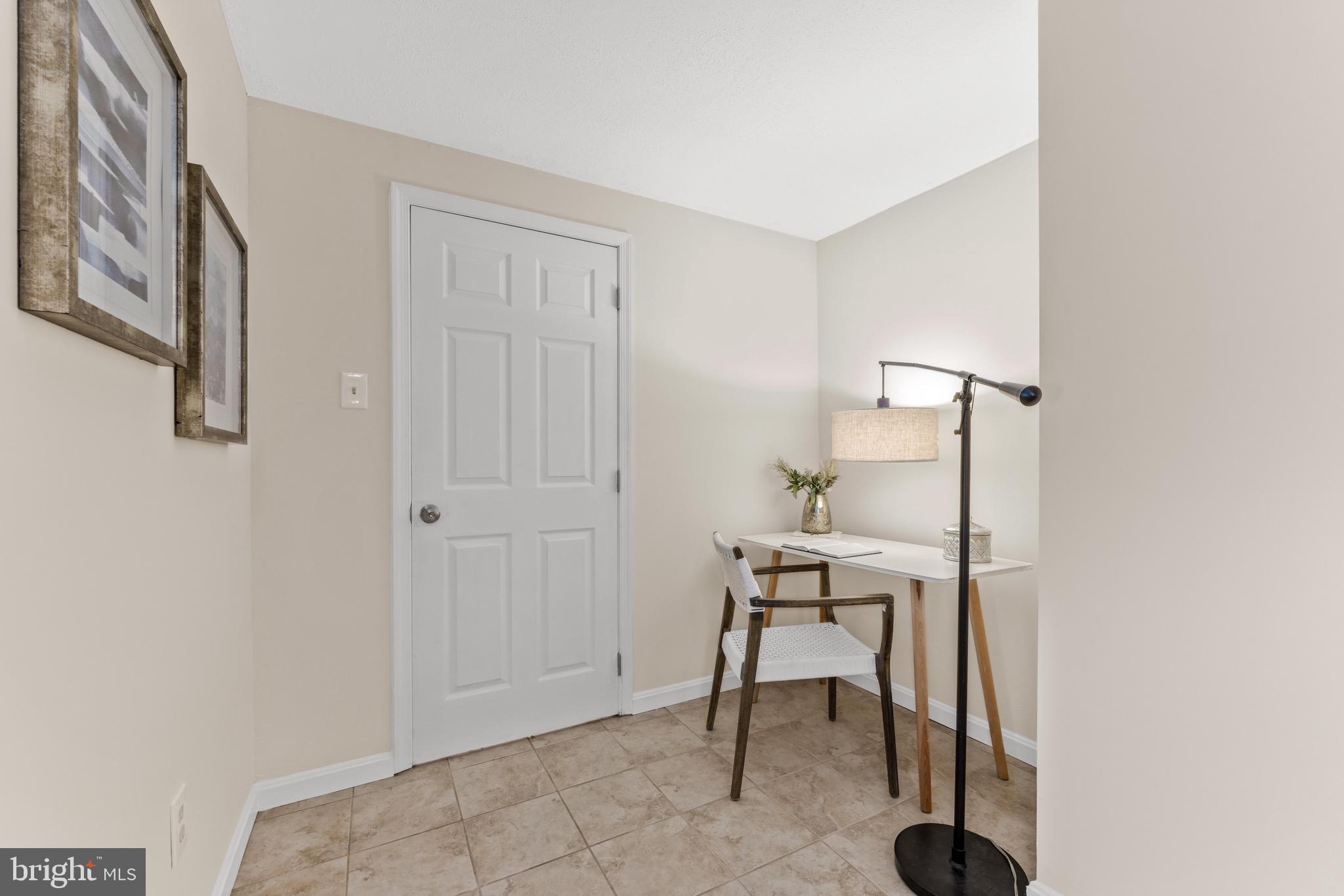 THE PROVINCES - Residential