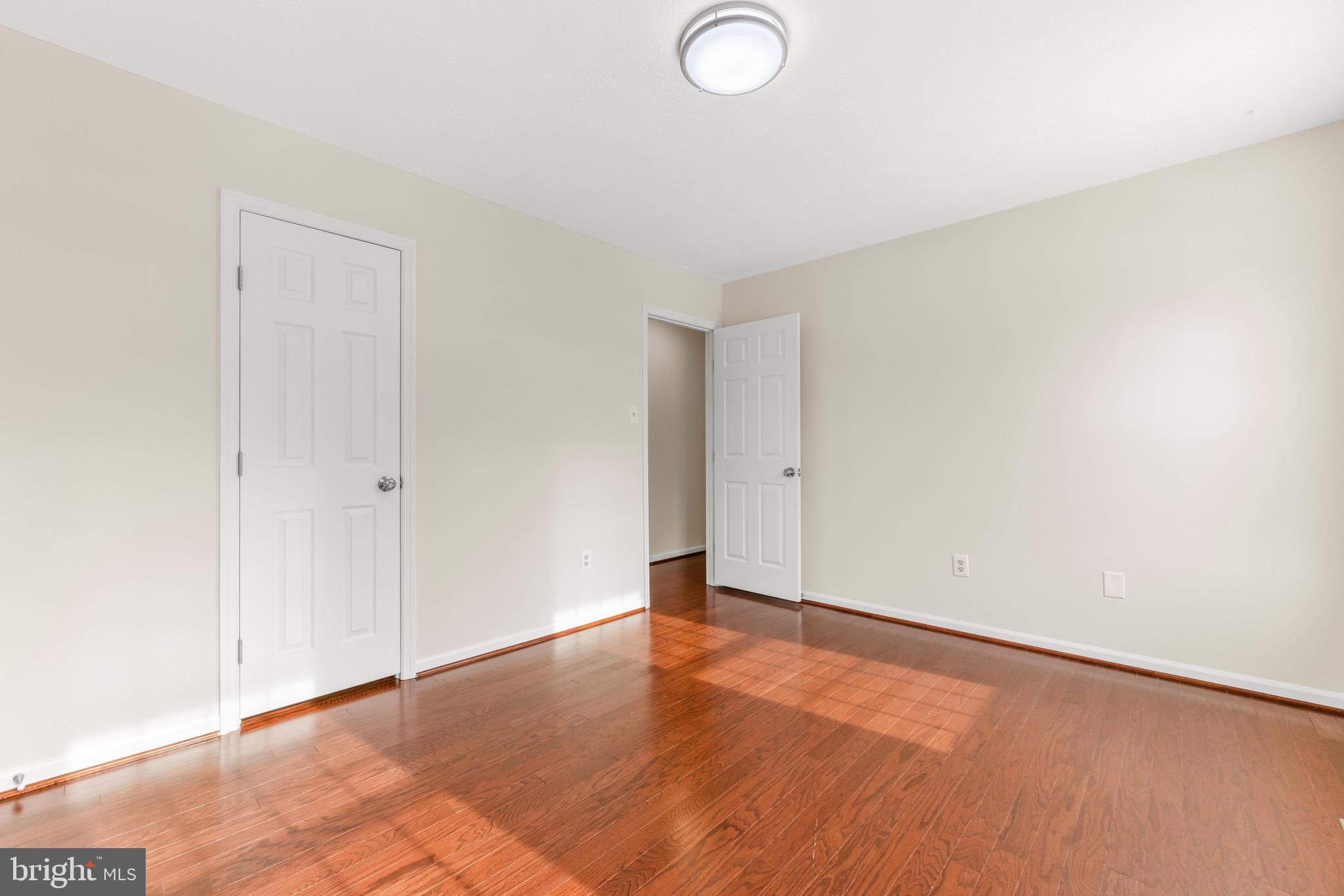 THE PROVINCES - Residential