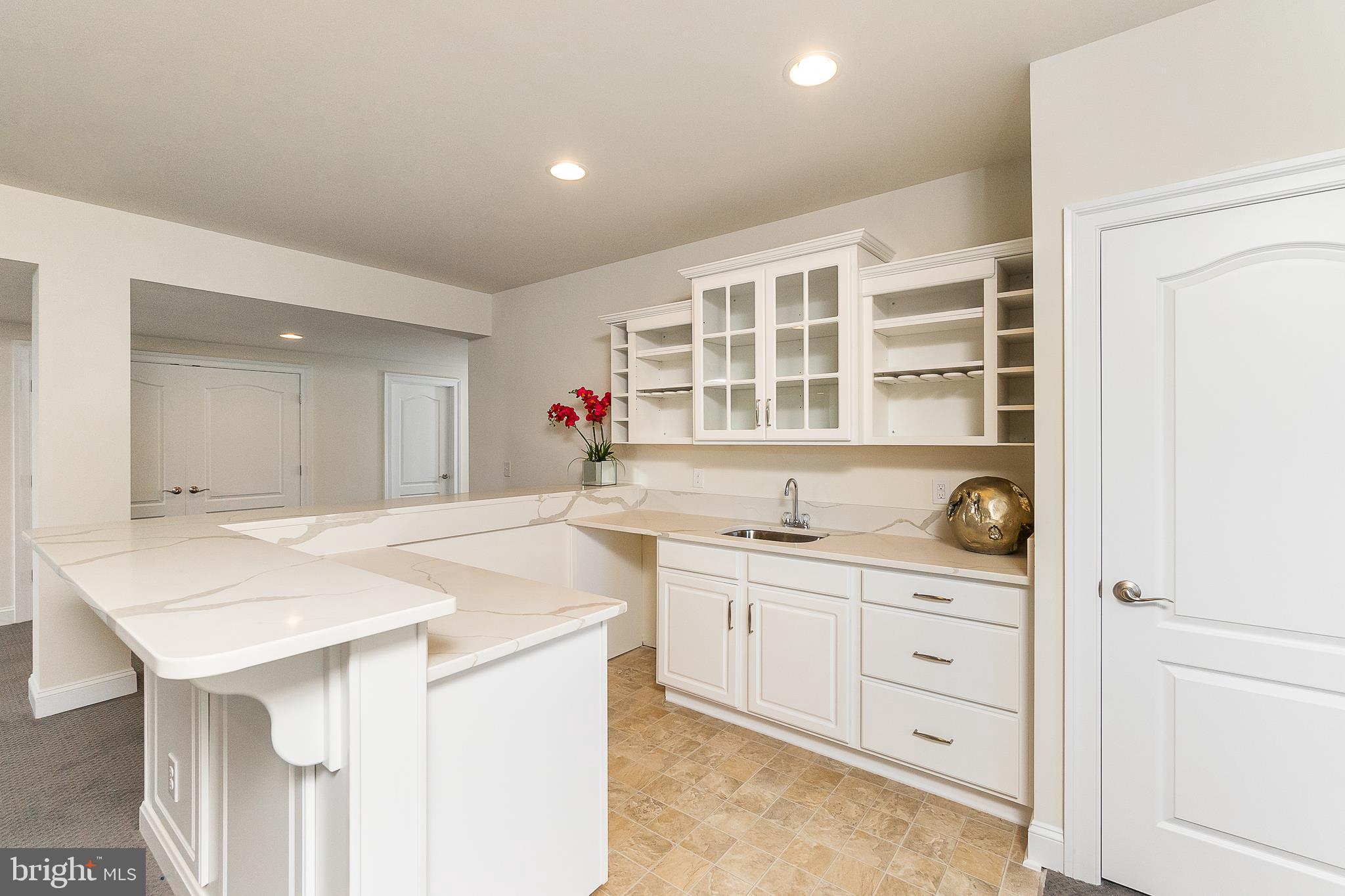 HUNTERS POND - Residential