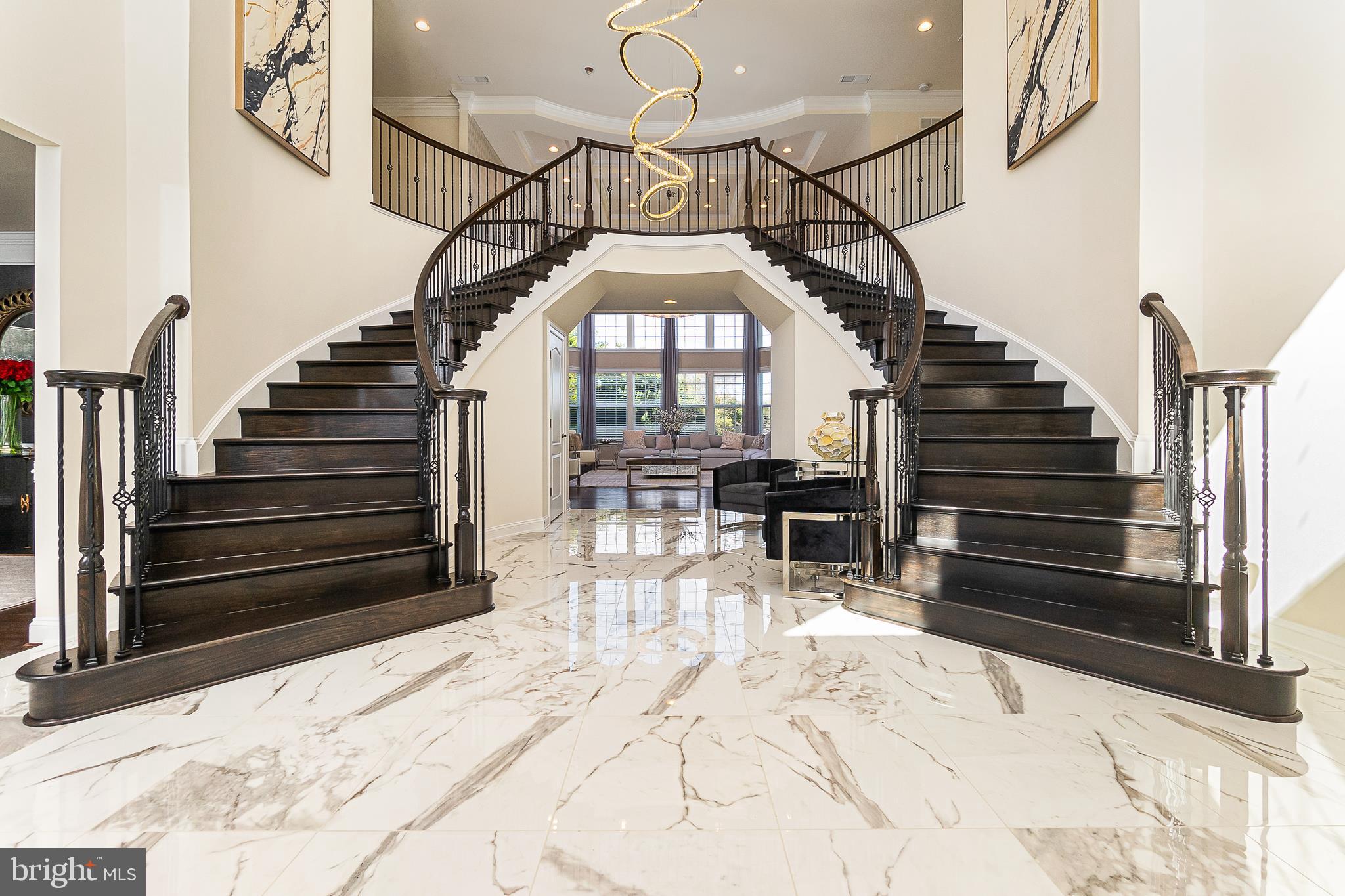 HUNTERS POND - Residential