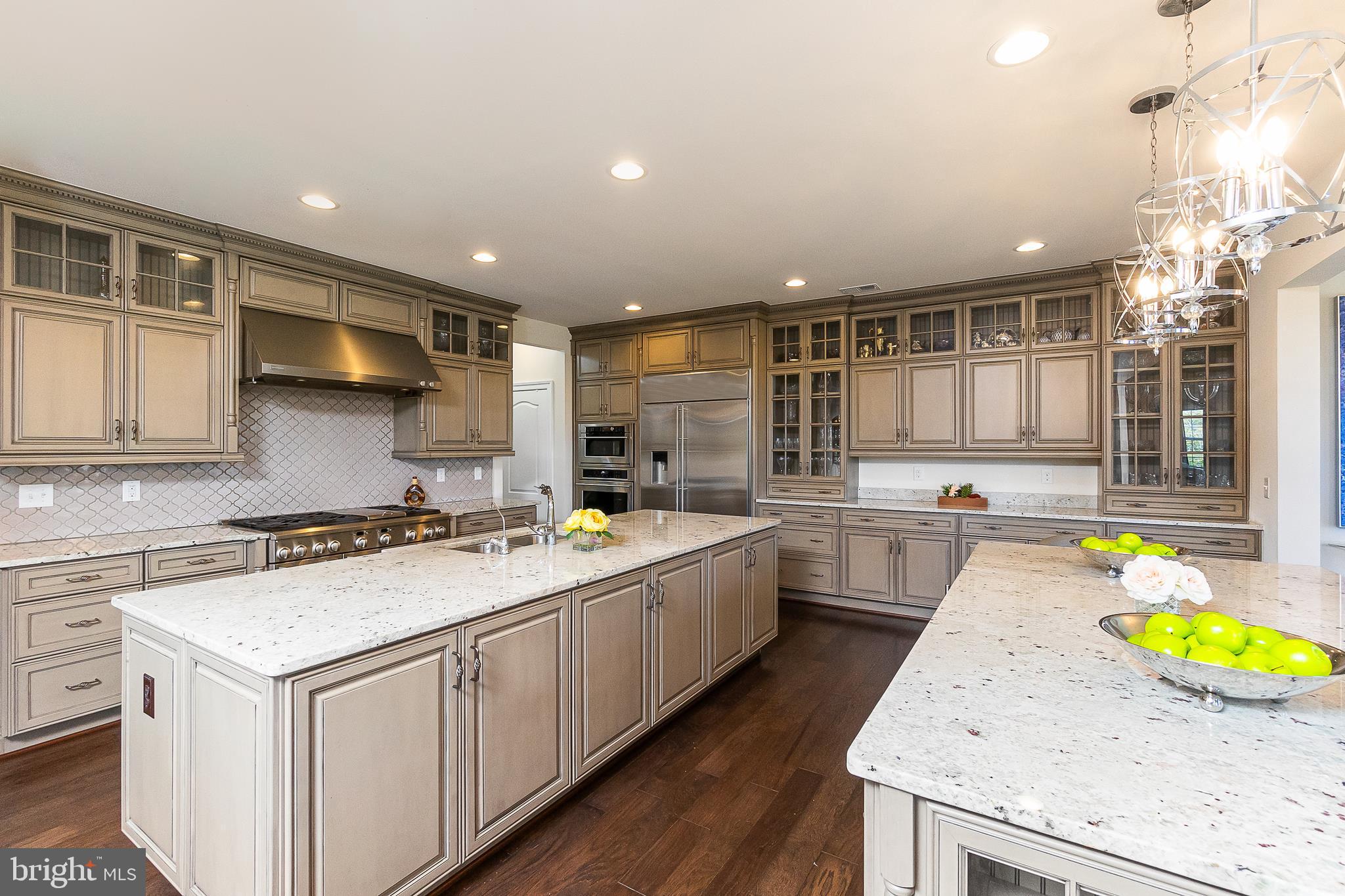 HUNTERS POND - Residential