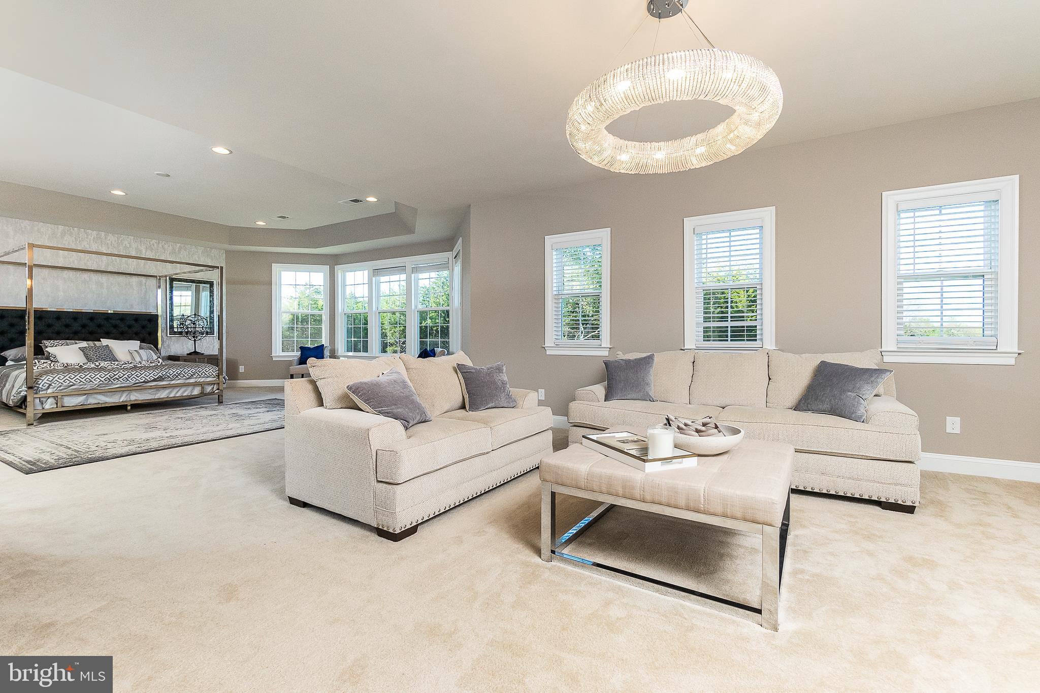 HUNTERS POND - Residential