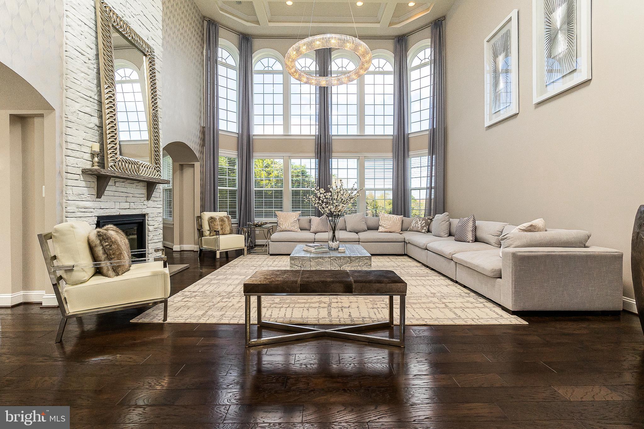 HUNTERS POND - Residential