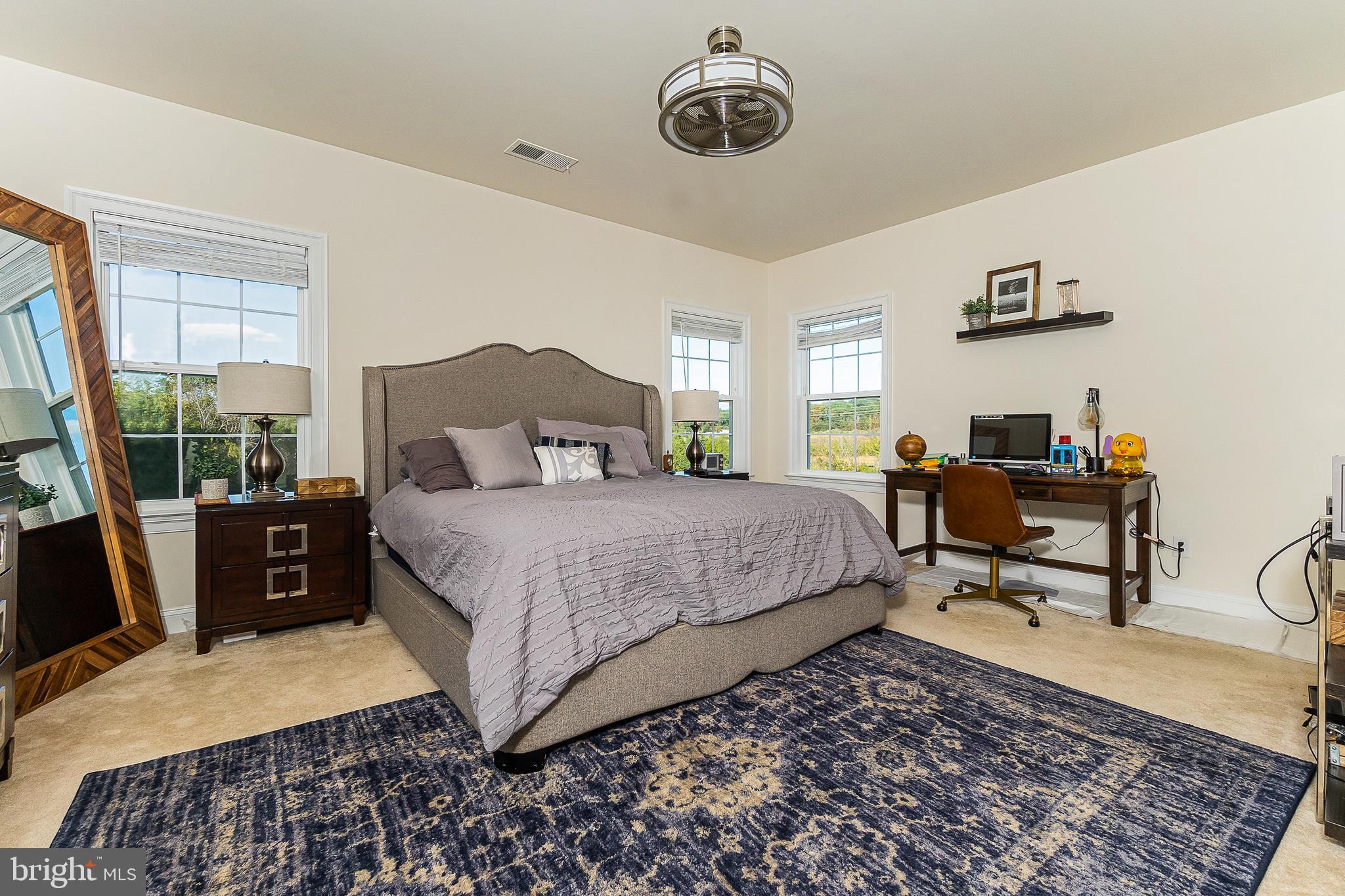 HUNTERS POND - Residential