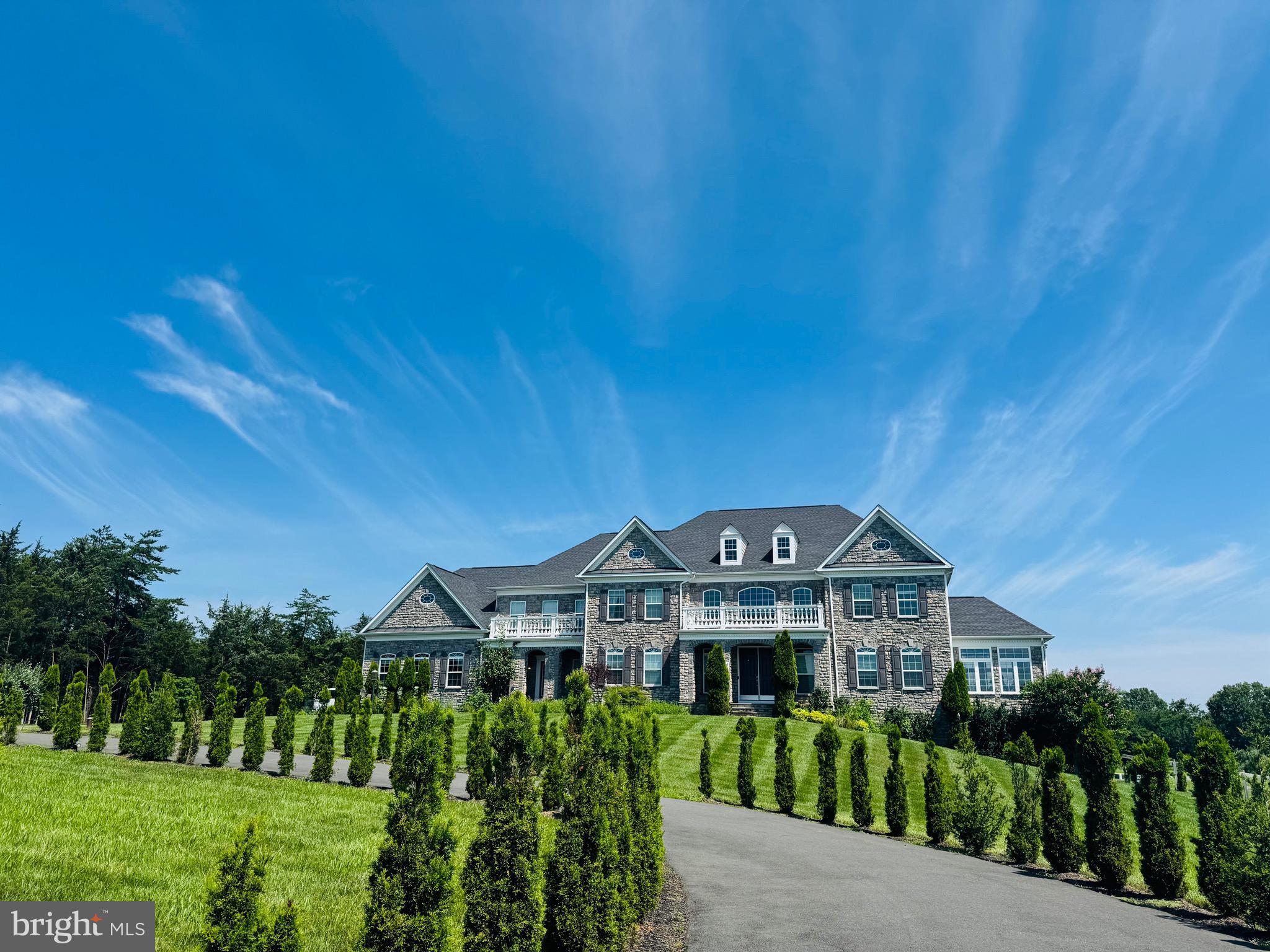 HUNTERS POND - Residential