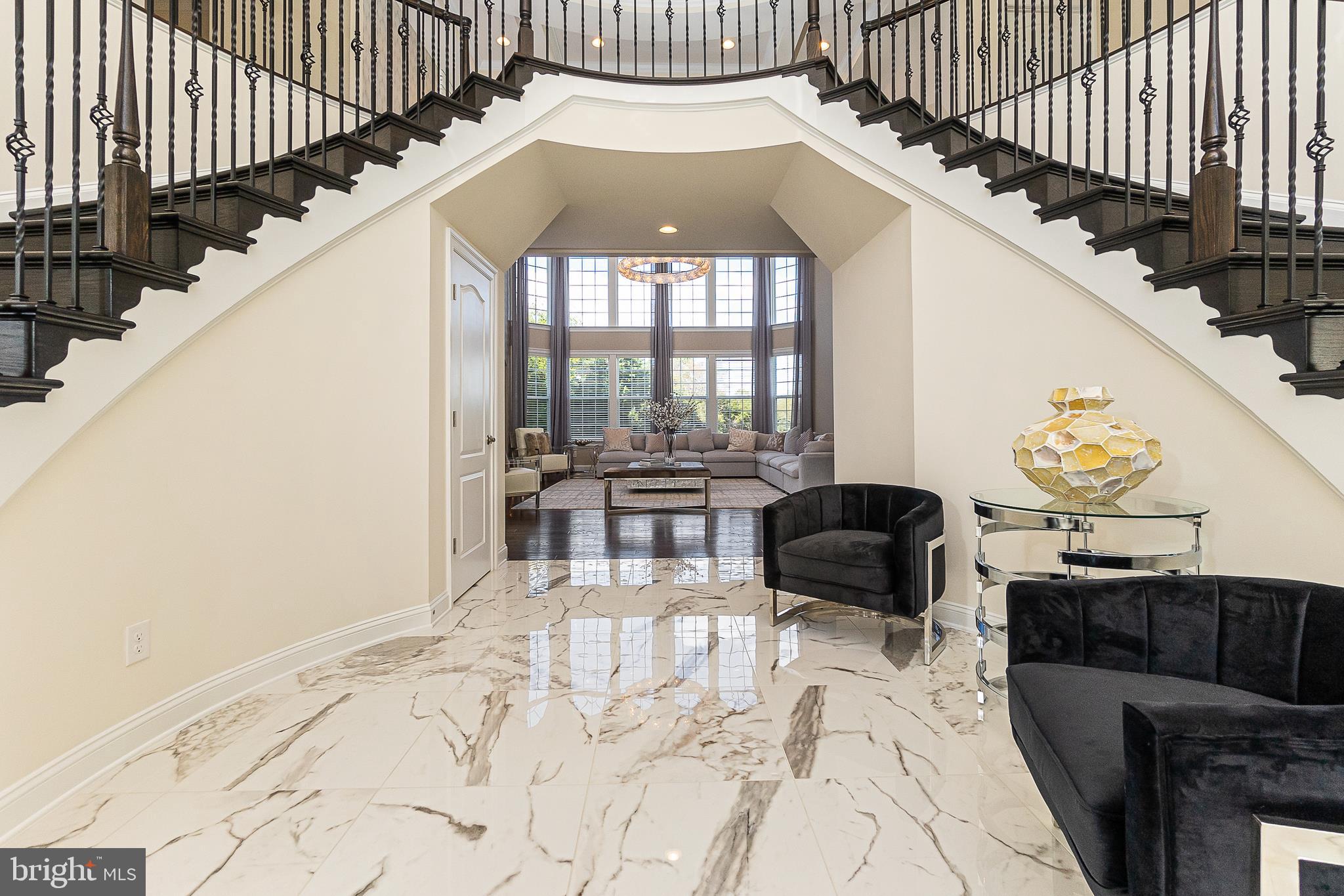 HUNTERS POND - Residential