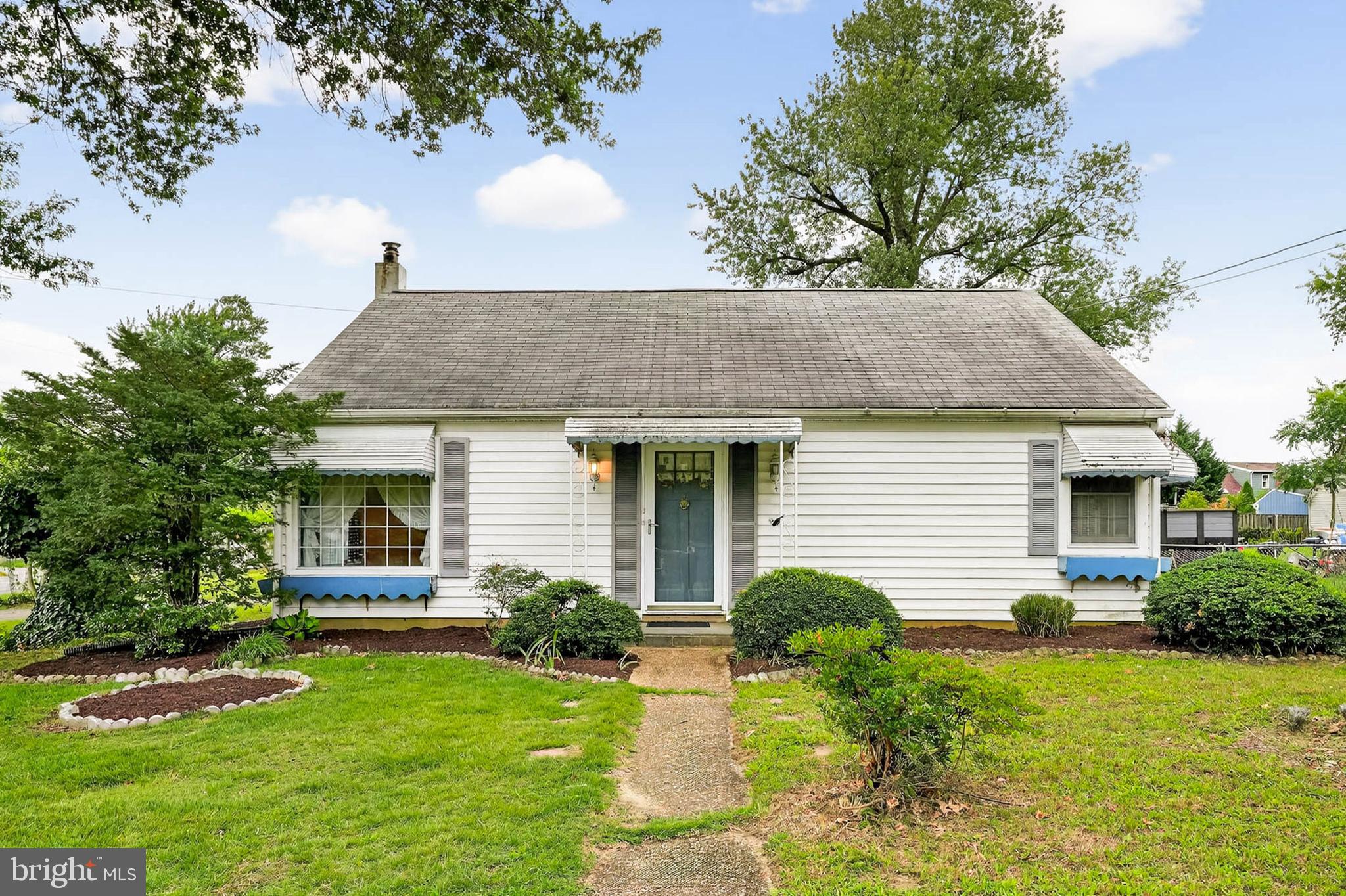 2921 MAIN STREET