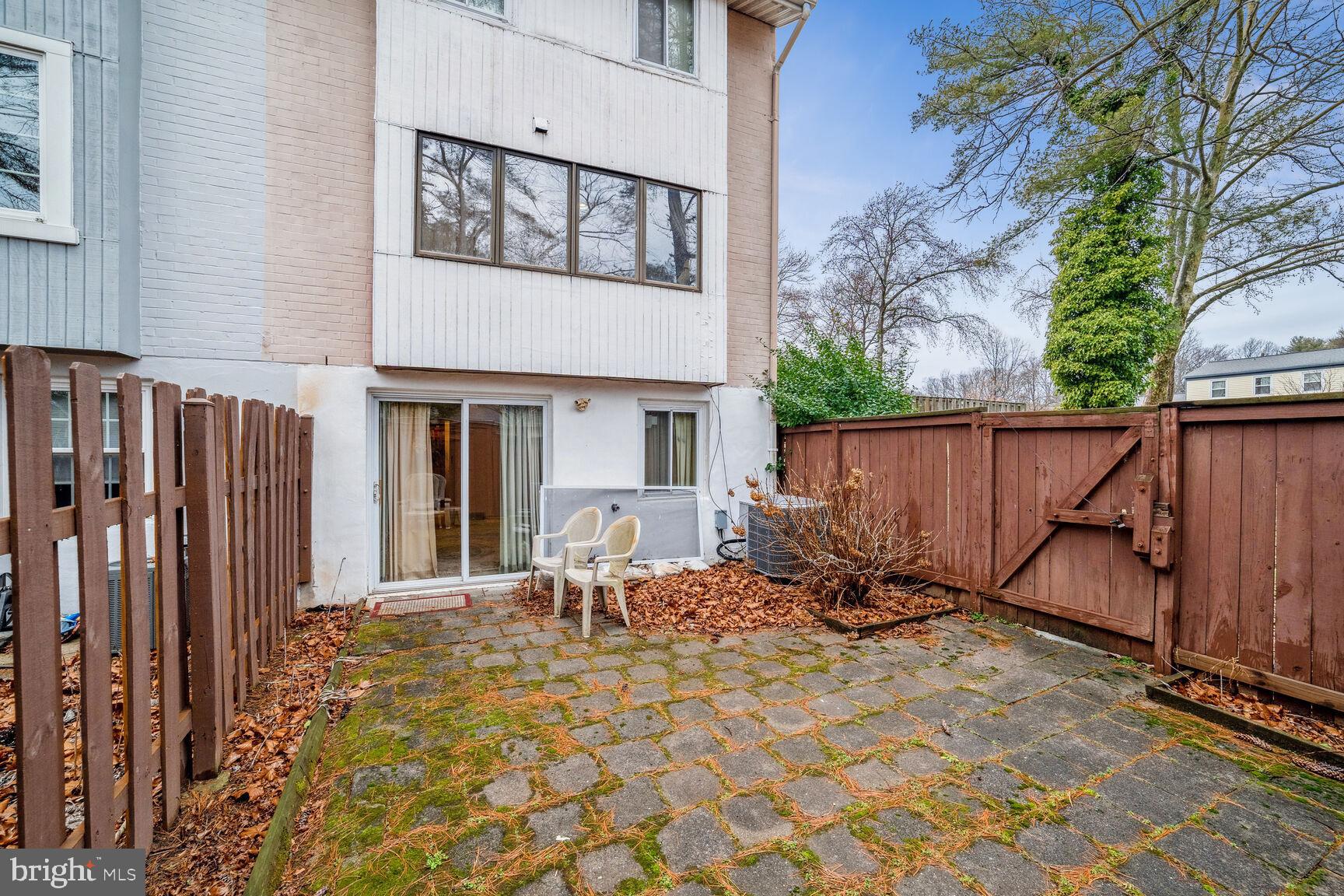 LONGFELLOW - Residential