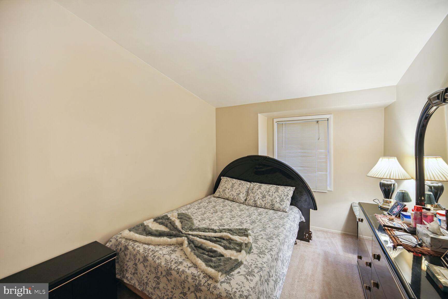 LONGFELLOW - Residential