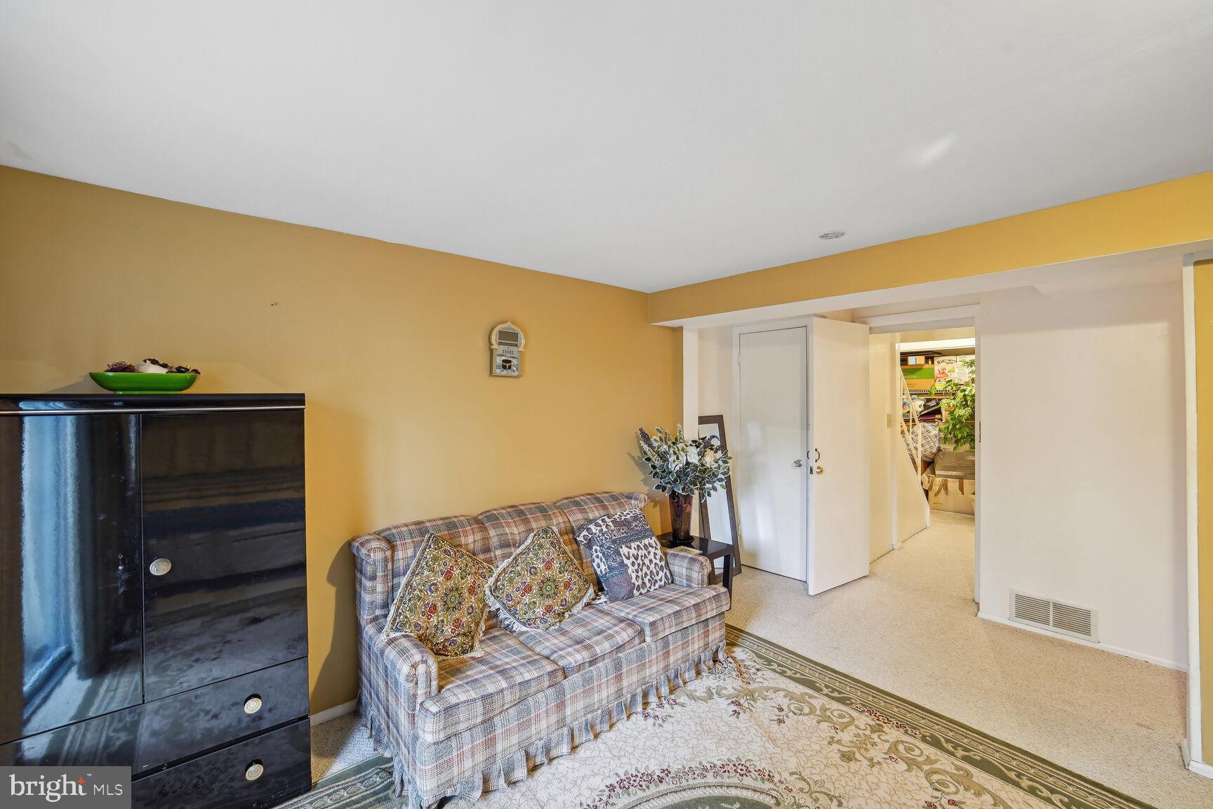 LONGFELLOW - Residential