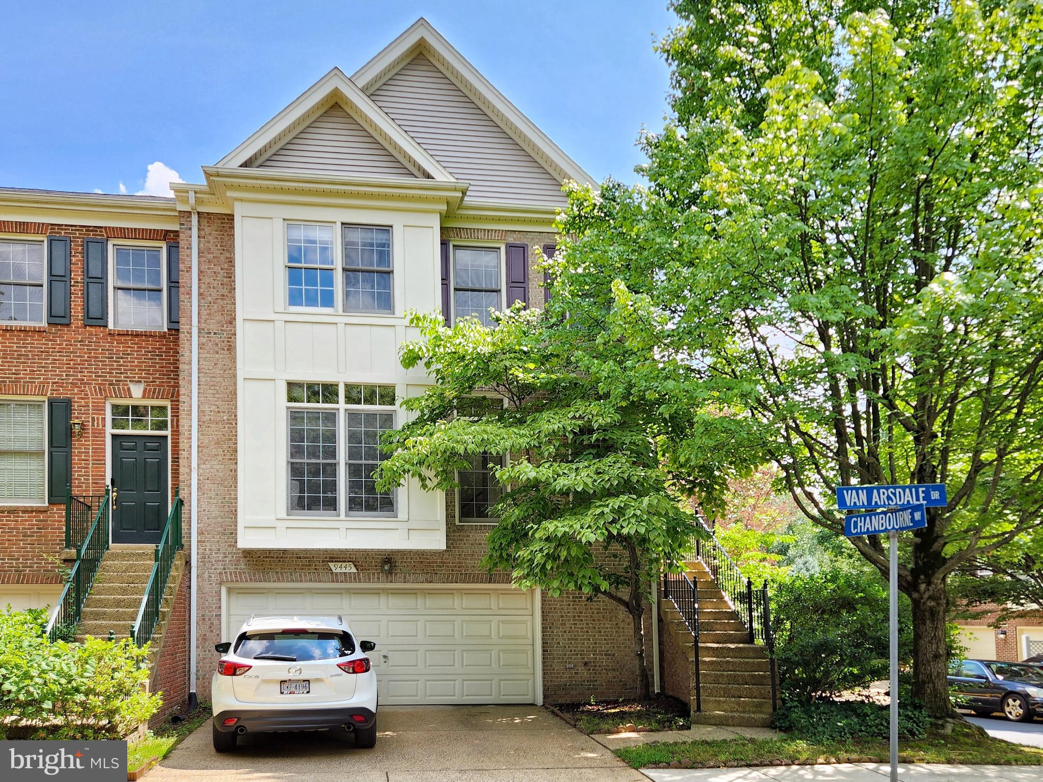 VIRGINIA CENTER - Residential Lease