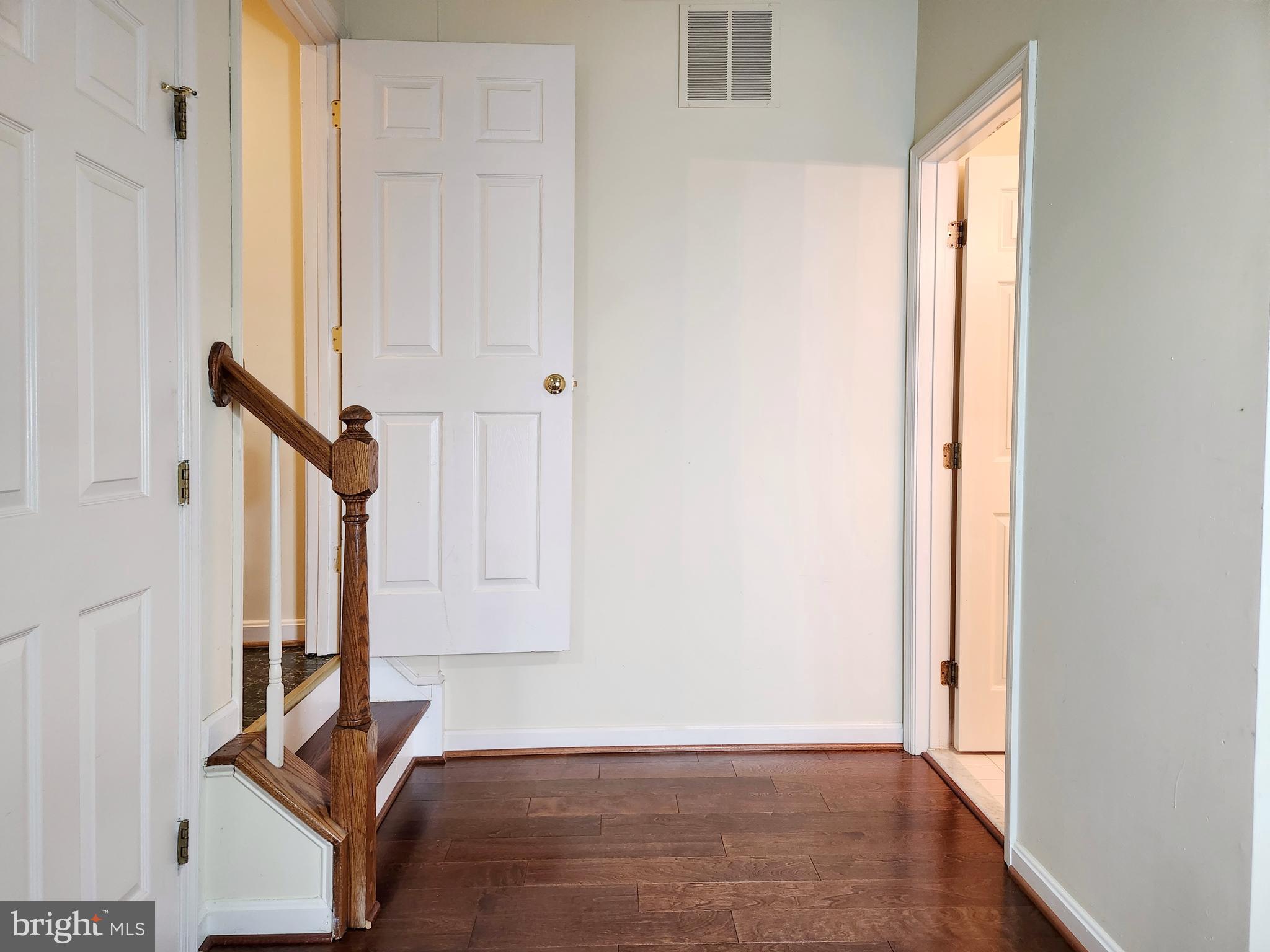 VIRGINIA CENTER - Residential Lease