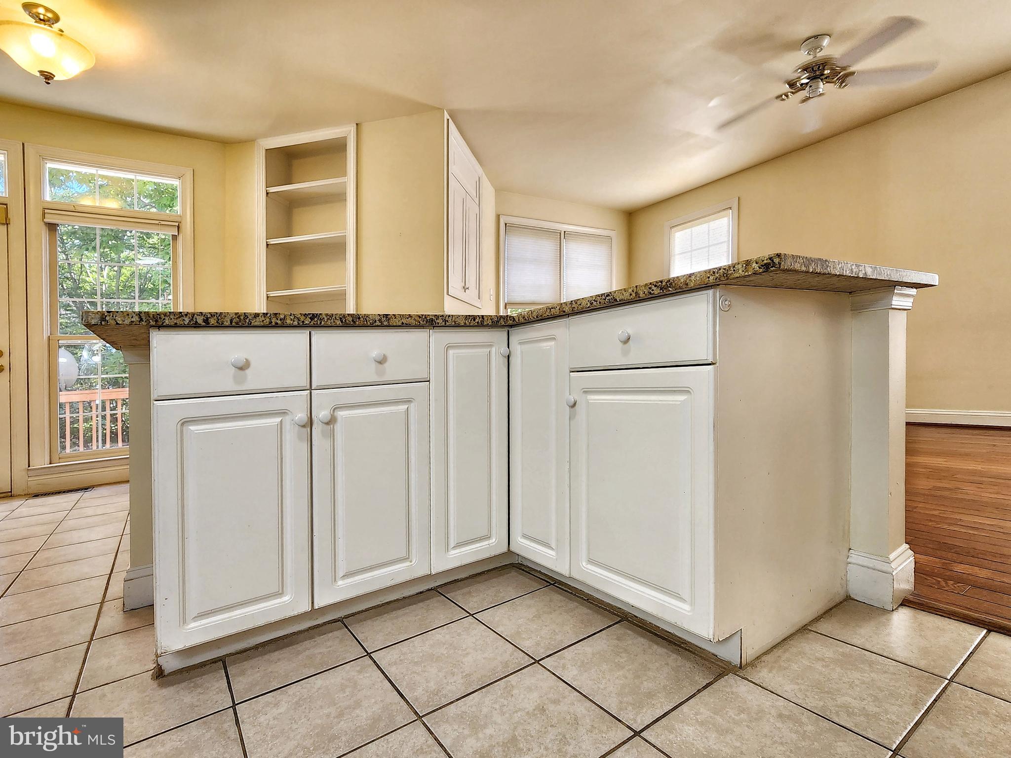 VIRGINIA CENTER - Residential Lease