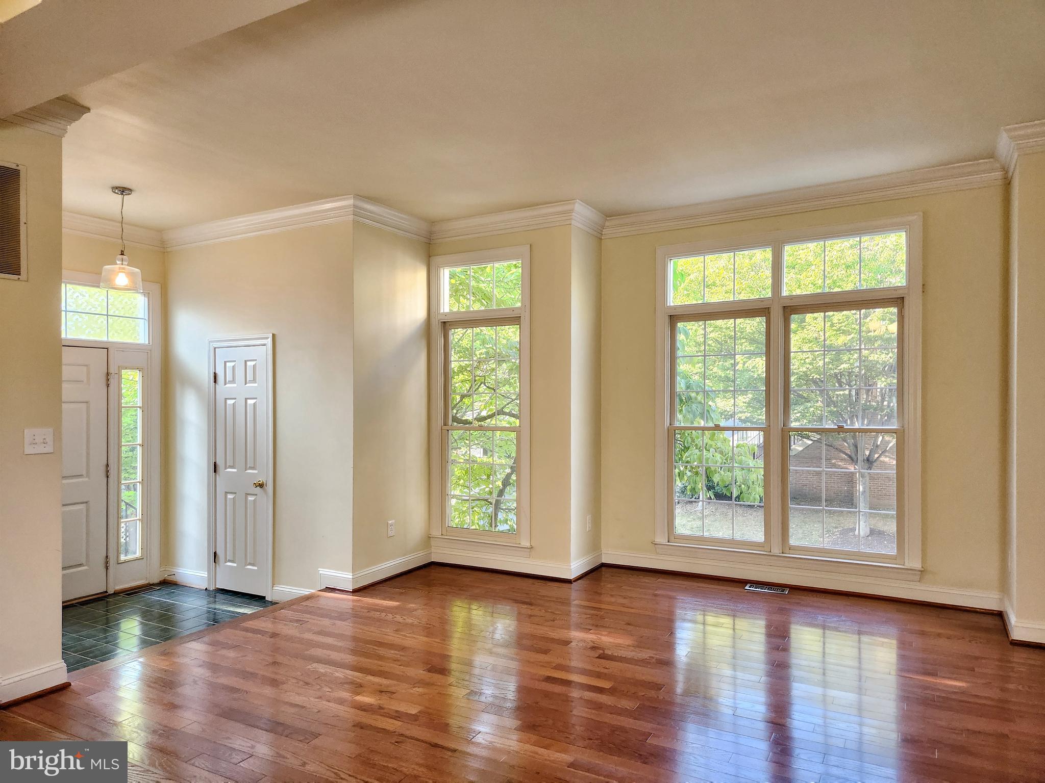 VIRGINIA CENTER - Residential Lease