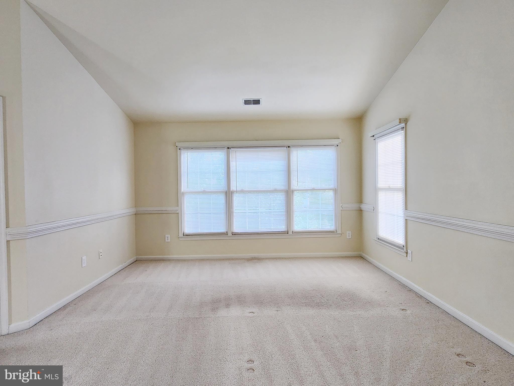 VIRGINIA CENTER - Residential Lease