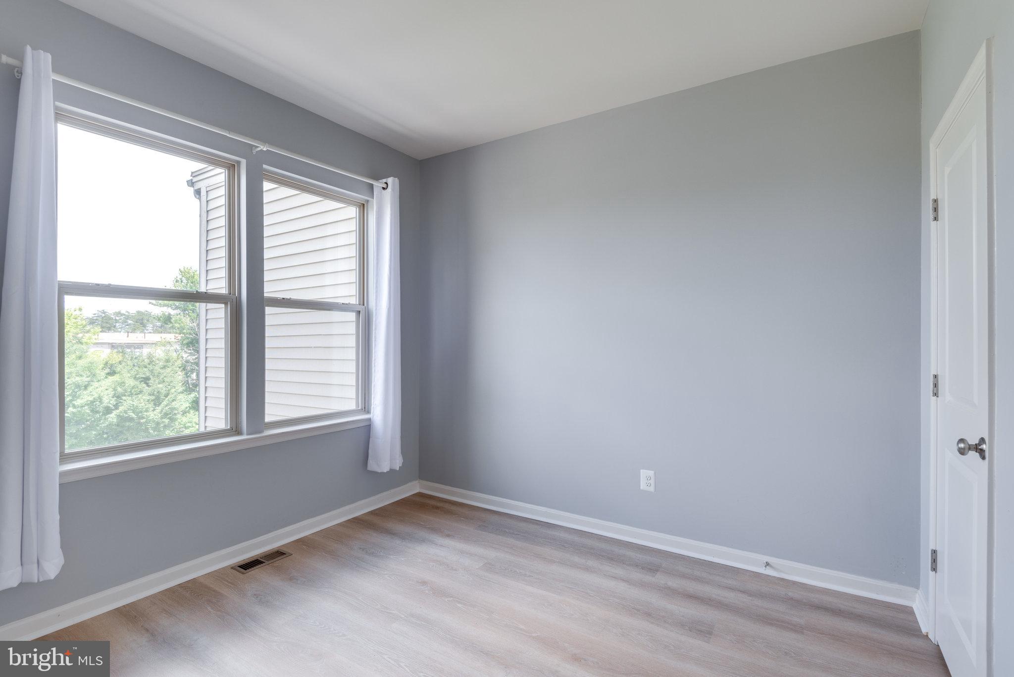 BRAMBLETON TOWN CTR RESI - Residential Lease