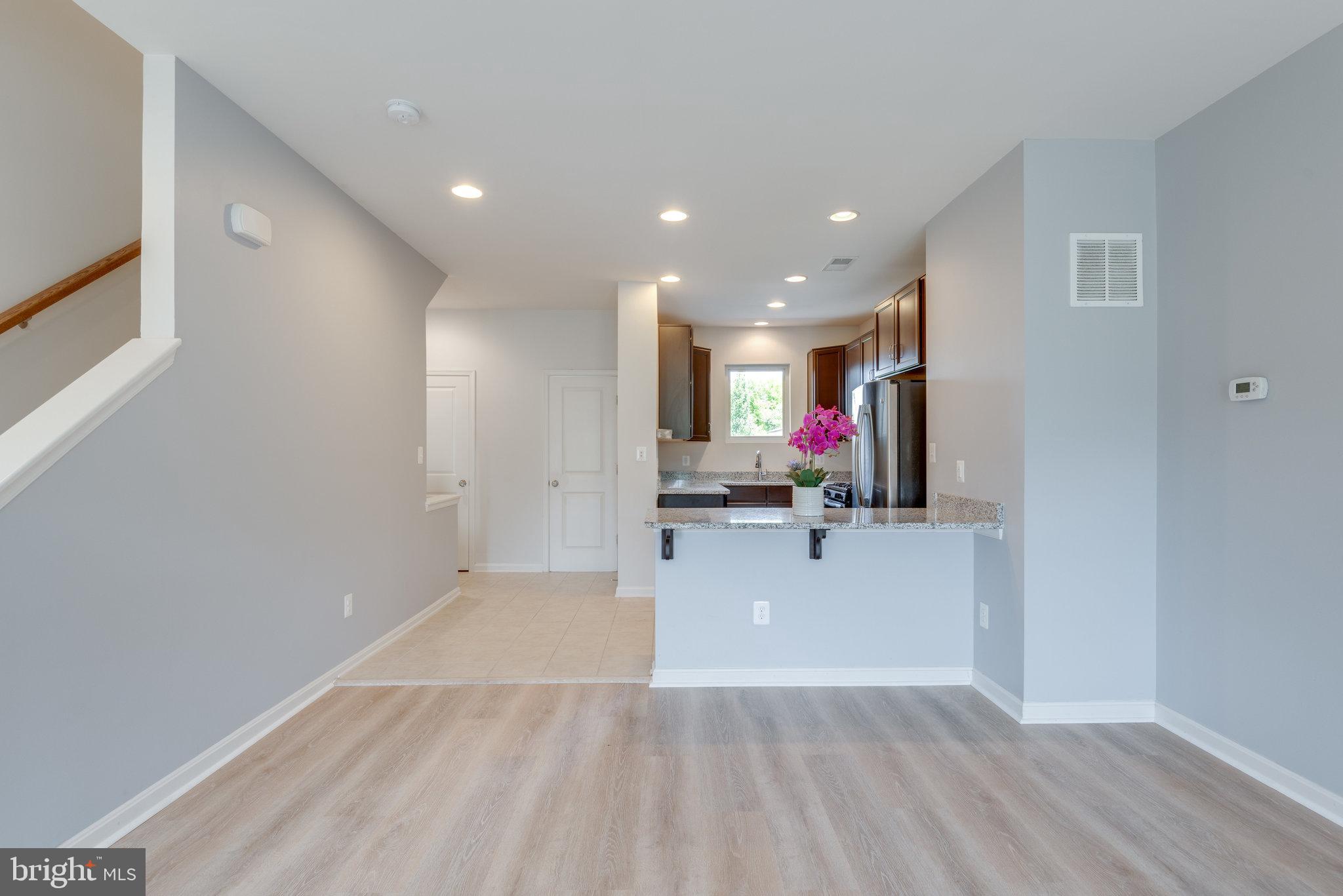 BRAMBLETON TOWN CTR RESI - Residential Lease