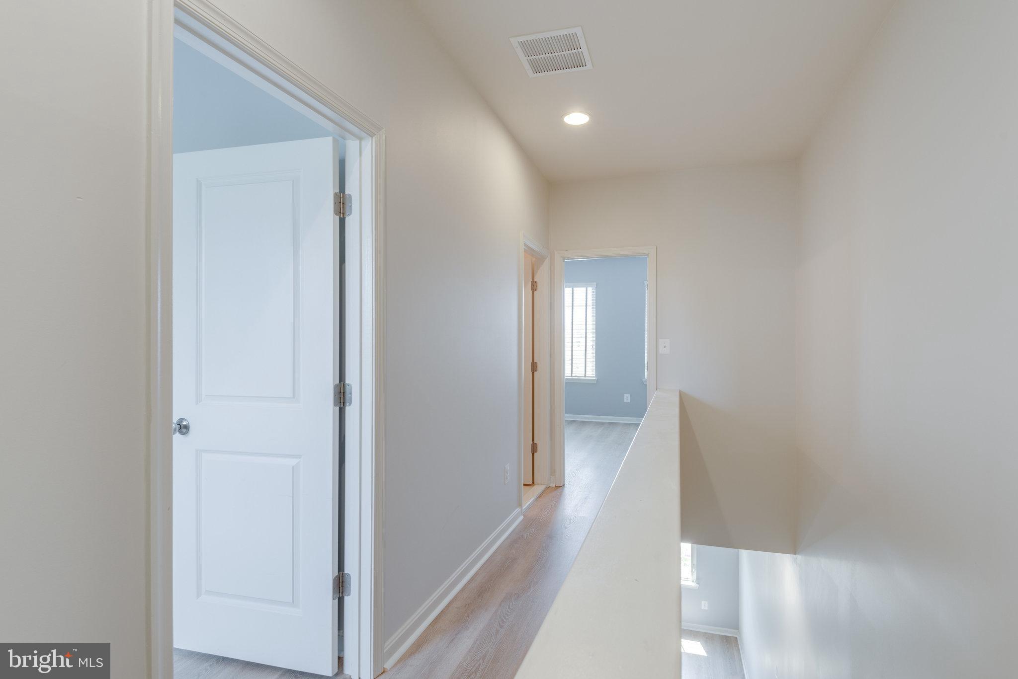 BRAMBLETON TOWN CTR RESI - Residential Lease