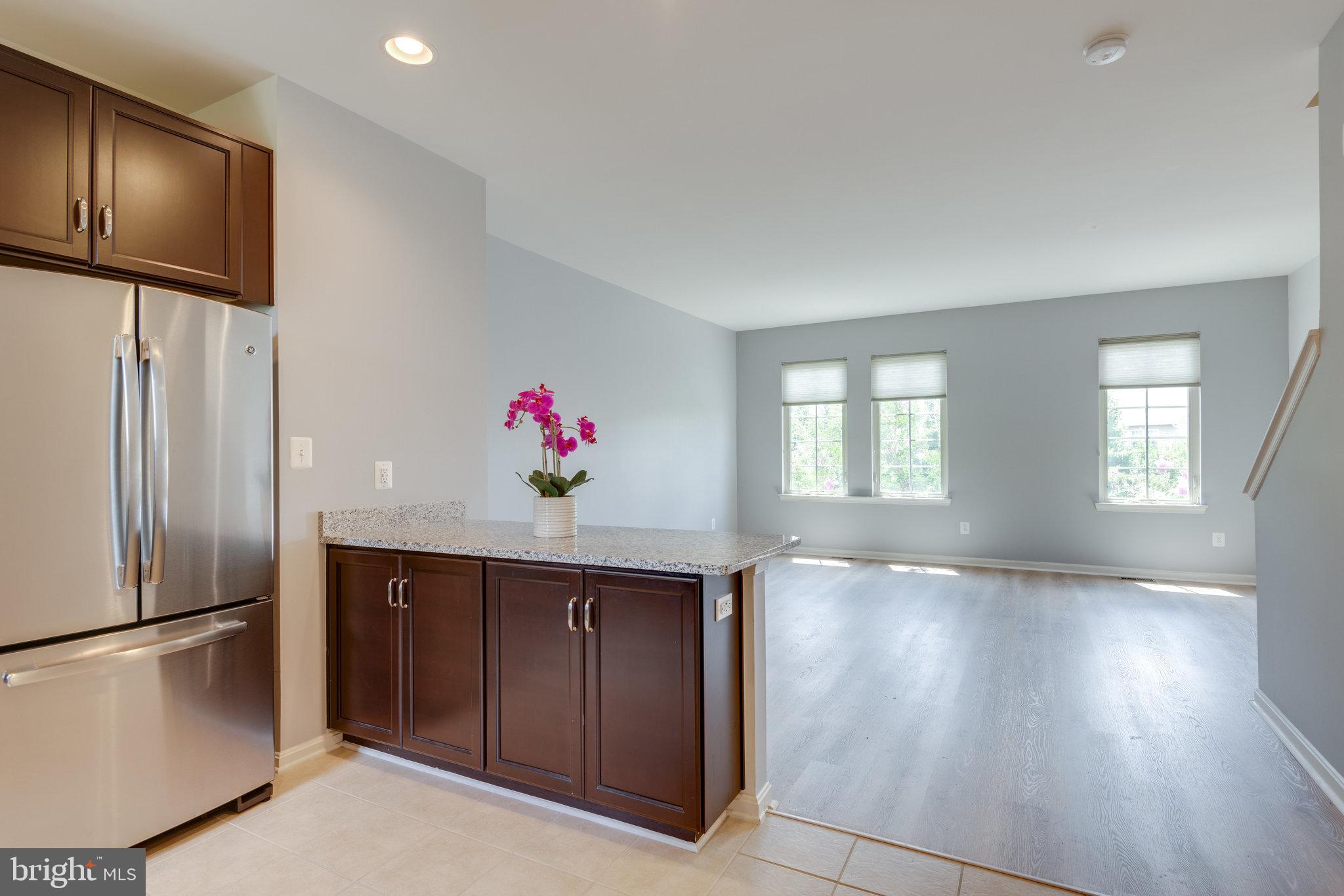 BRAMBLETON TOWN CTR RESI - Residential Lease