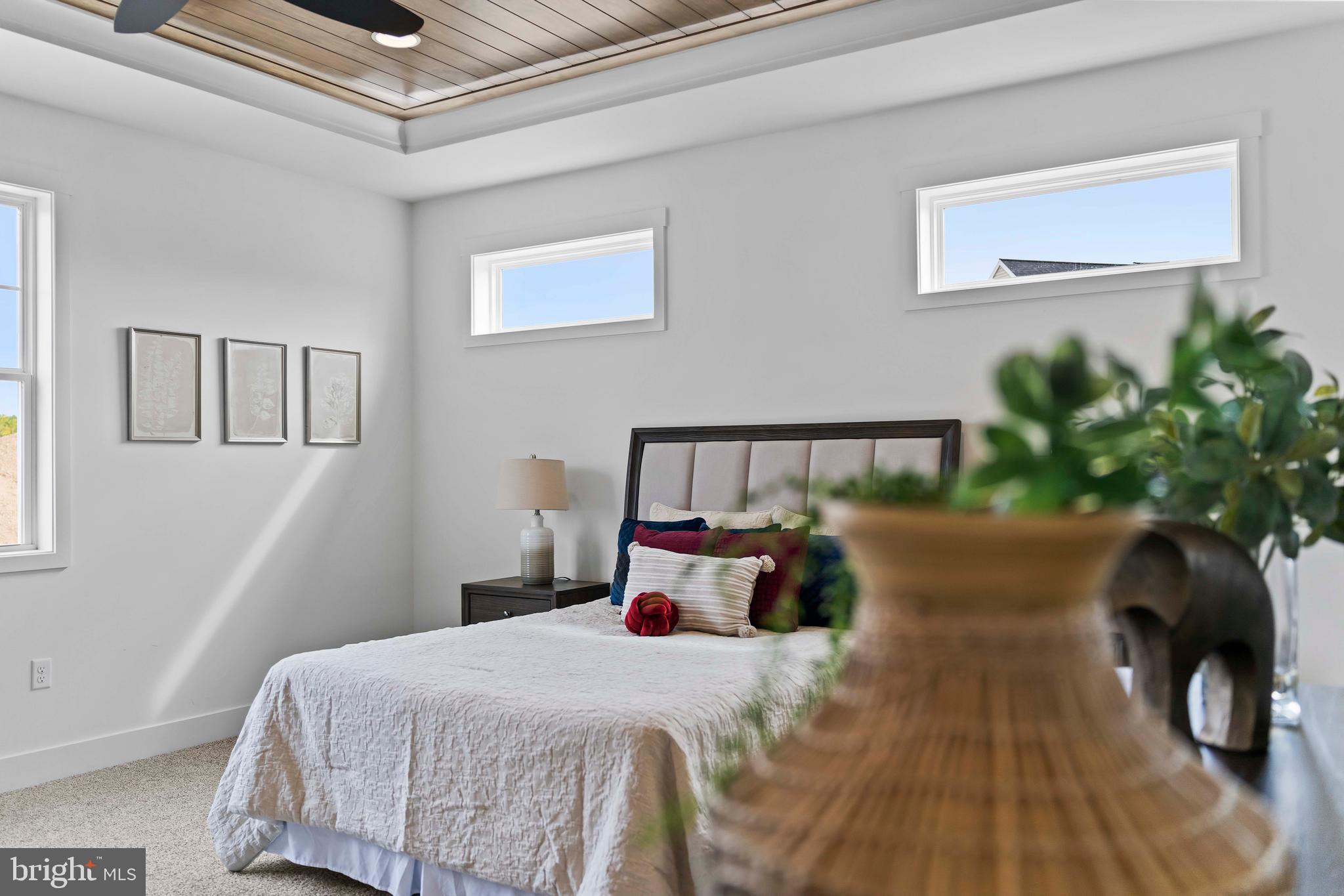 WILSHIRE ESTATES - Residential