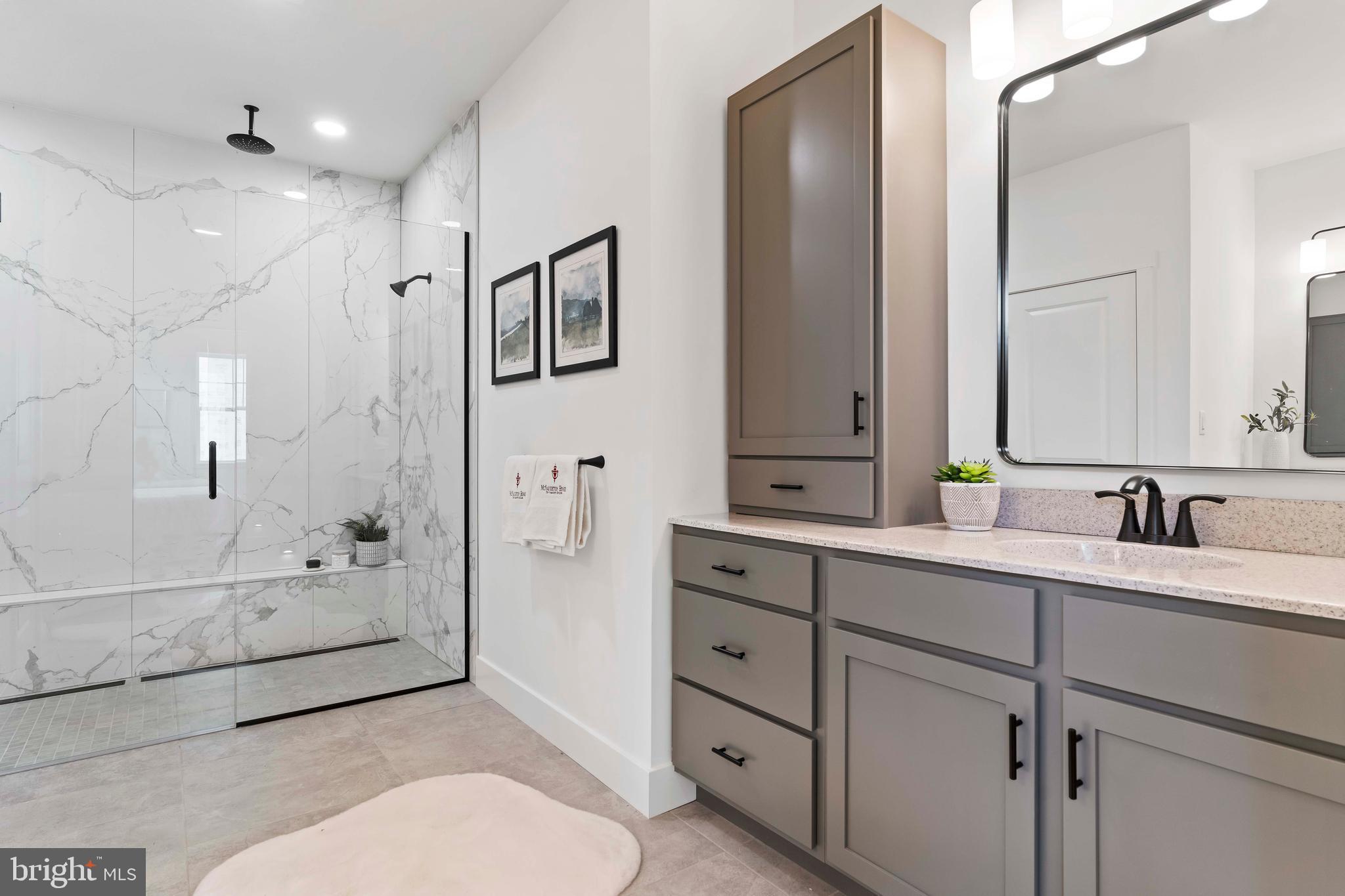 WILSHIRE ESTATES - Residential