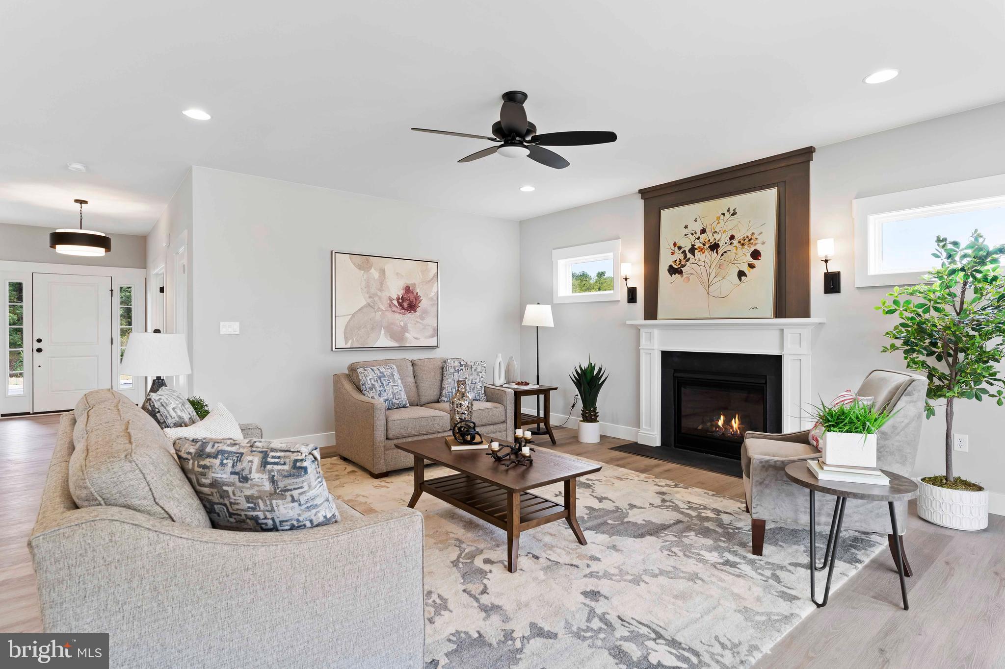 WILSHIRE ESTATES - Residential