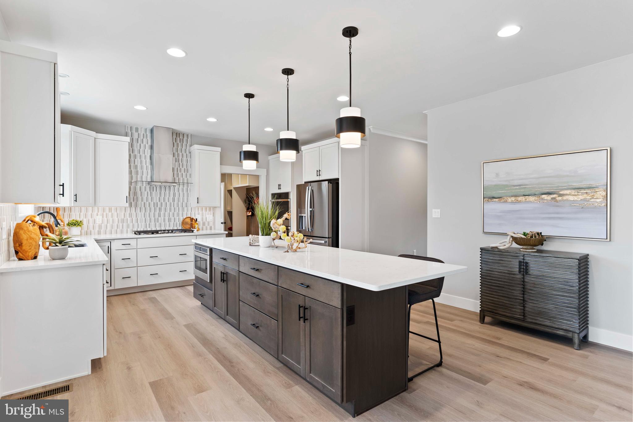 WILSHIRE ESTATES - Residential