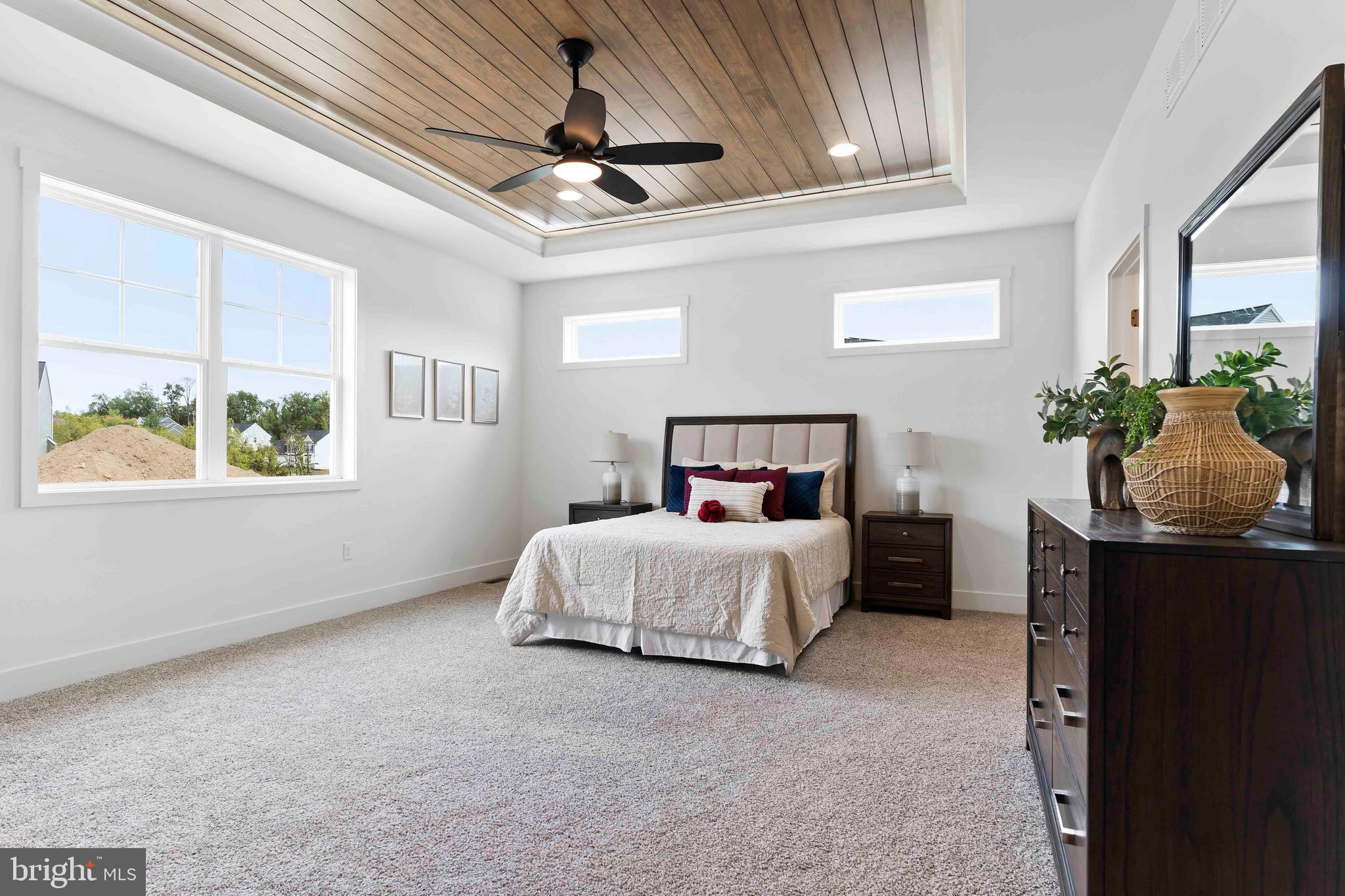 WILSHIRE ESTATES - Residential