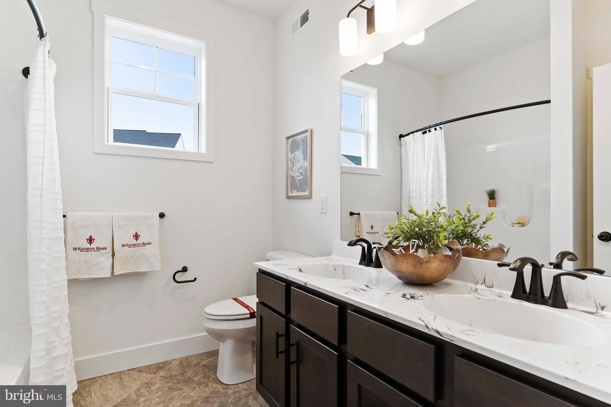 WILSHIRE ESTATES - Residential