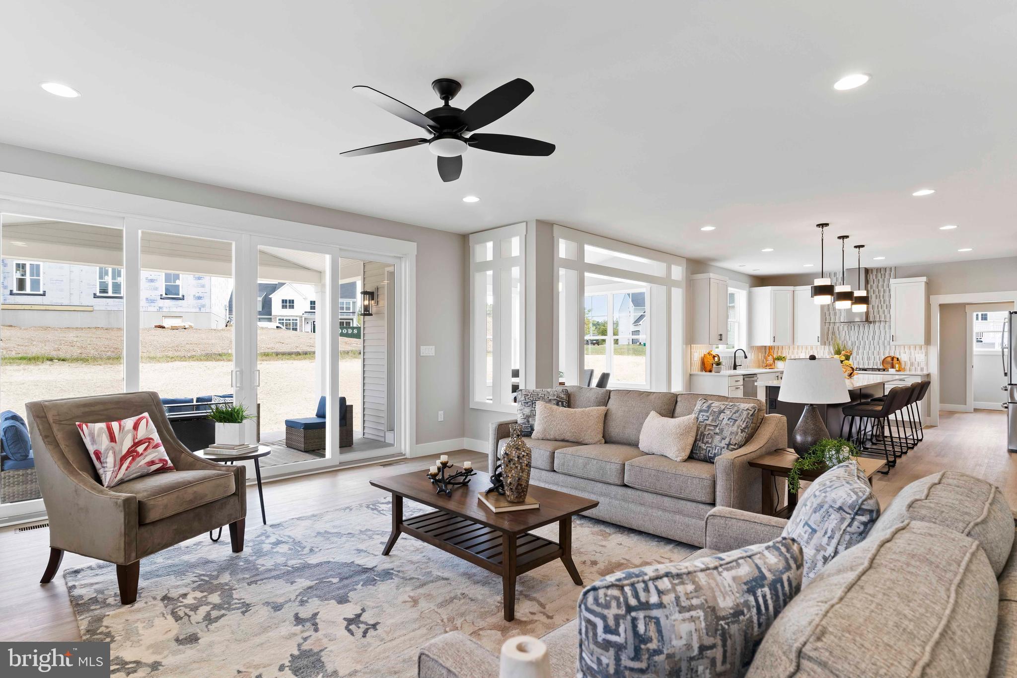 WILSHIRE ESTATES - Residential