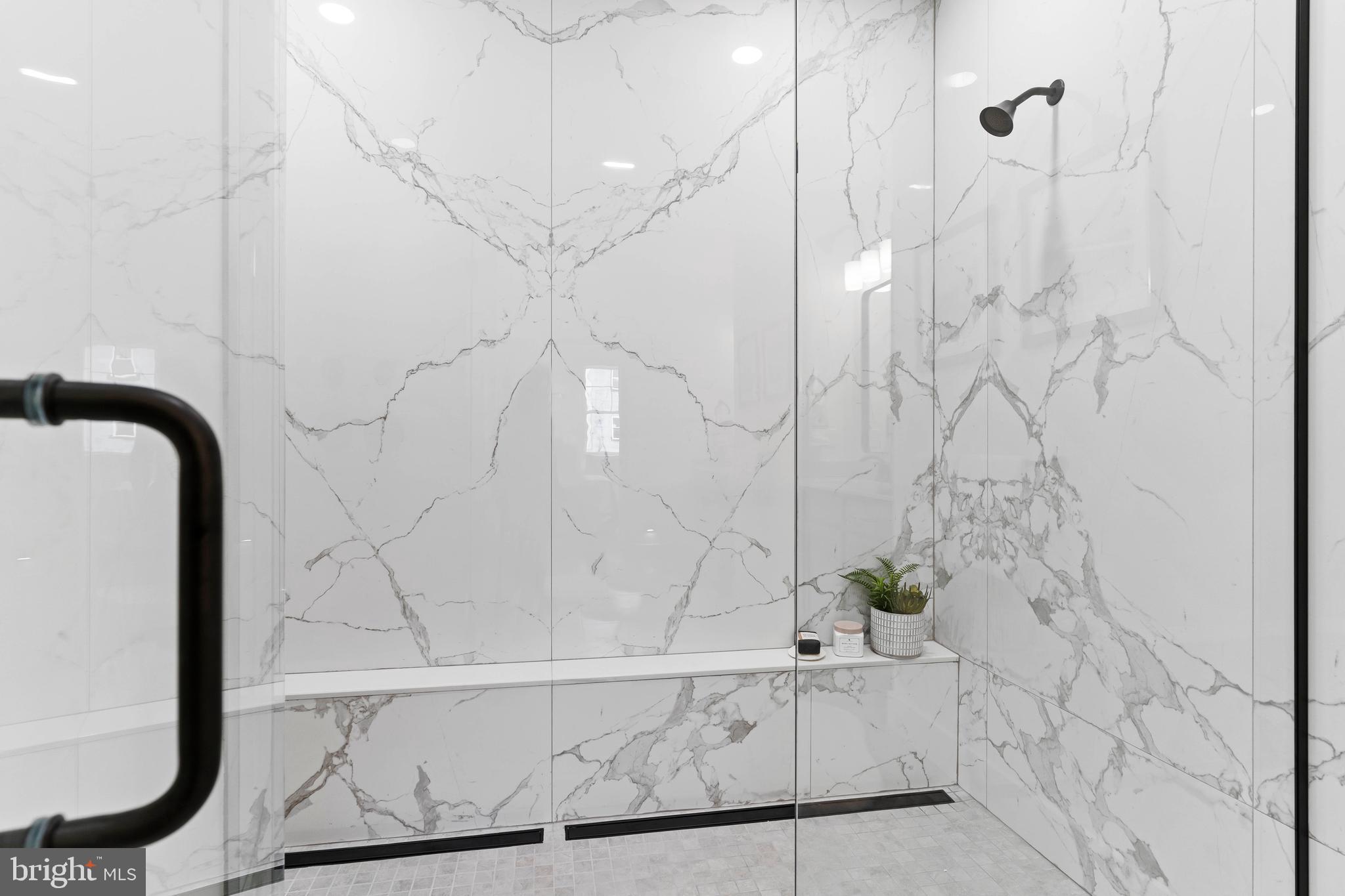 WILSHIRE ESTATES - Residential