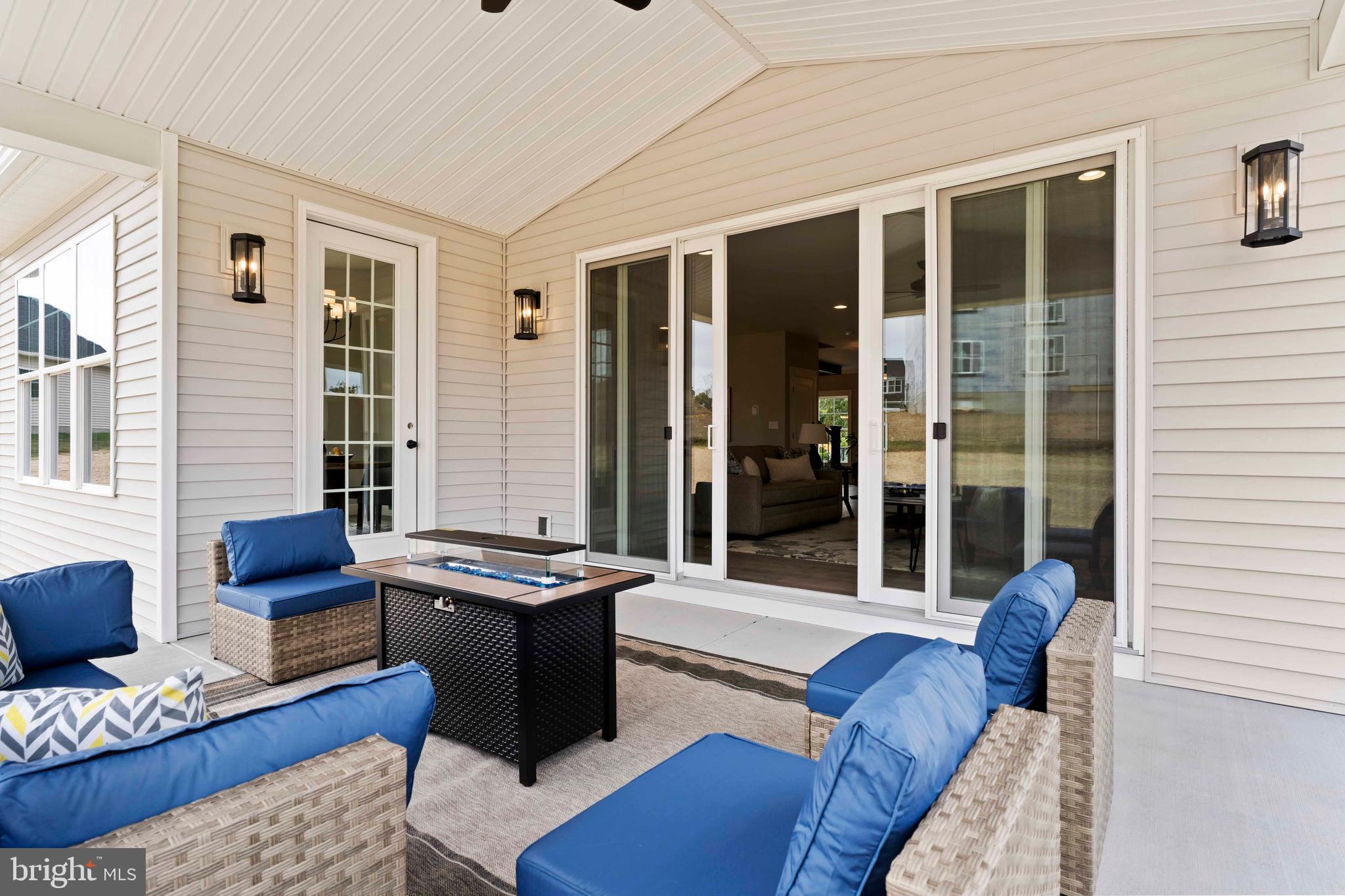 WILSHIRE ESTATES - Residential