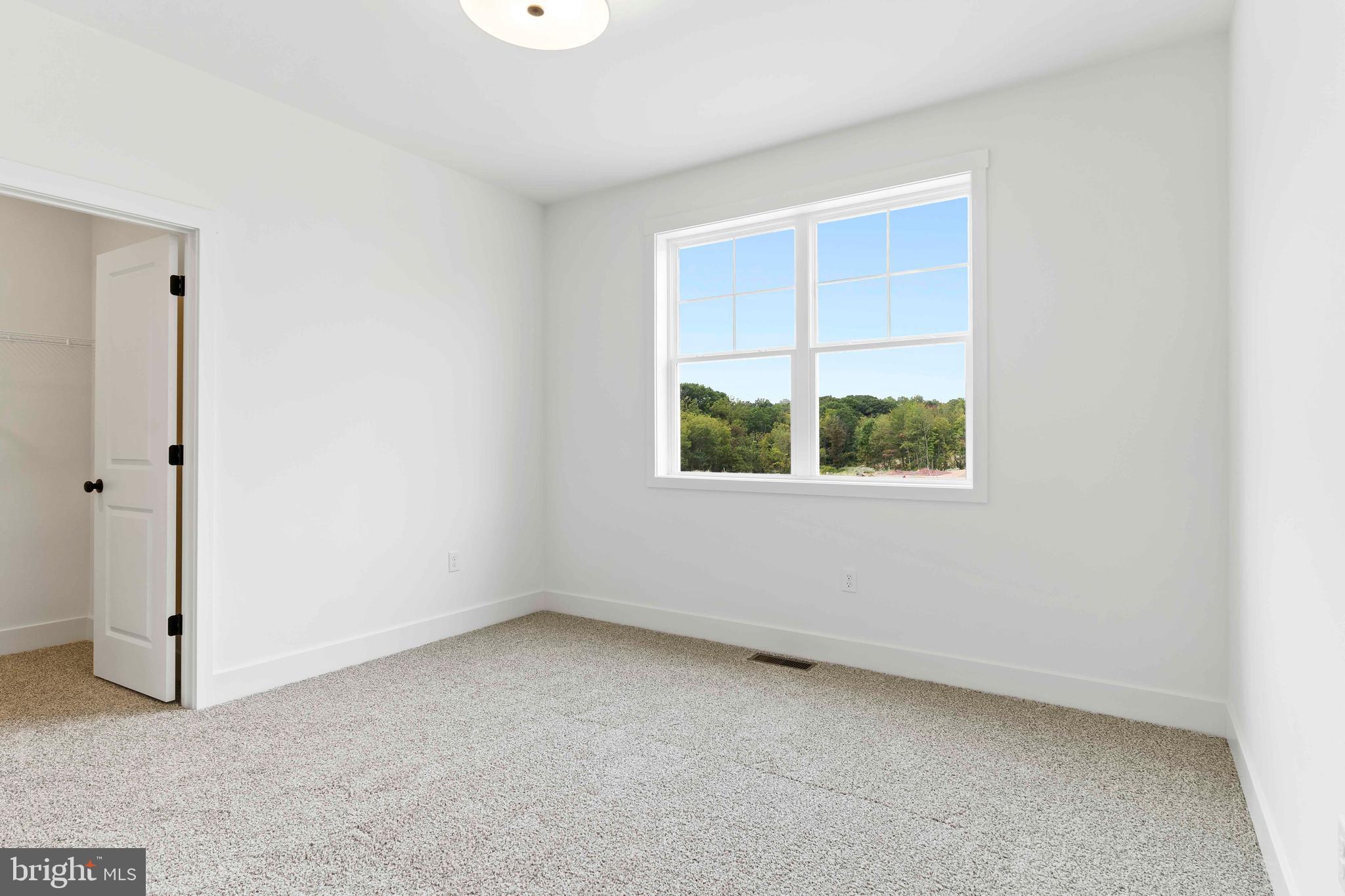 WILSHIRE ESTATES - Residential