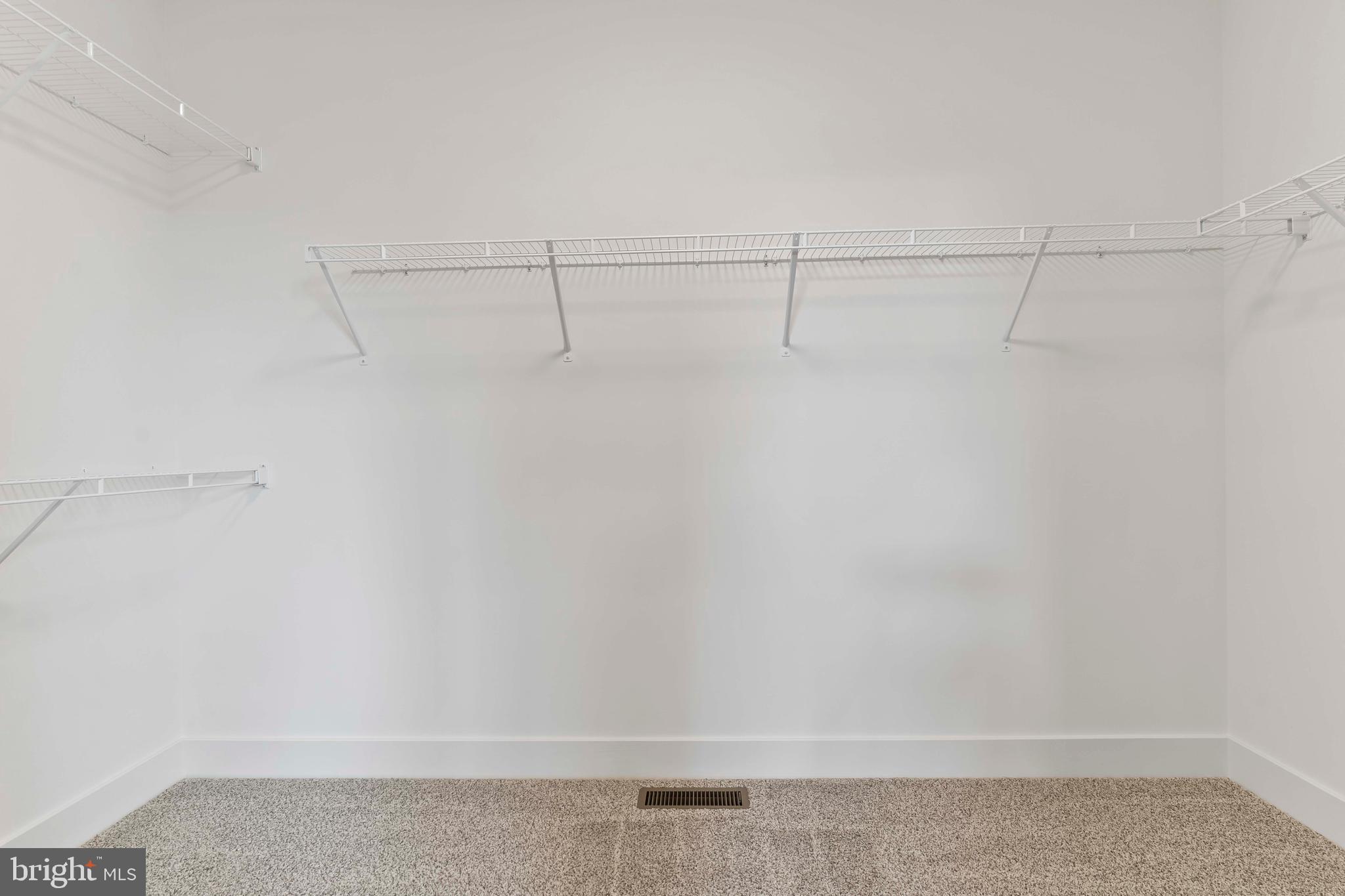 WILSHIRE ESTATES - Residential