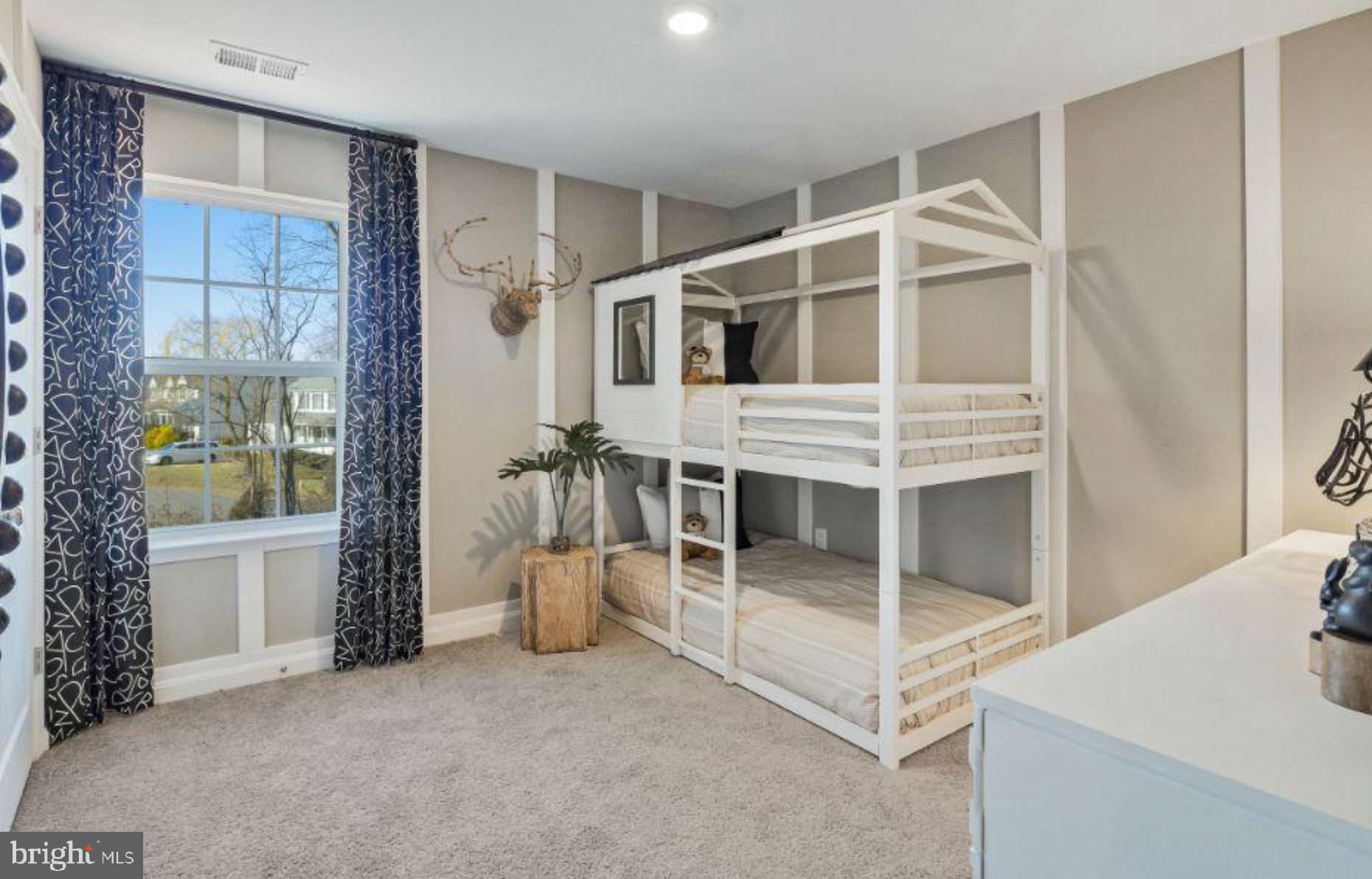TUSCARORA CREEK - Residential
