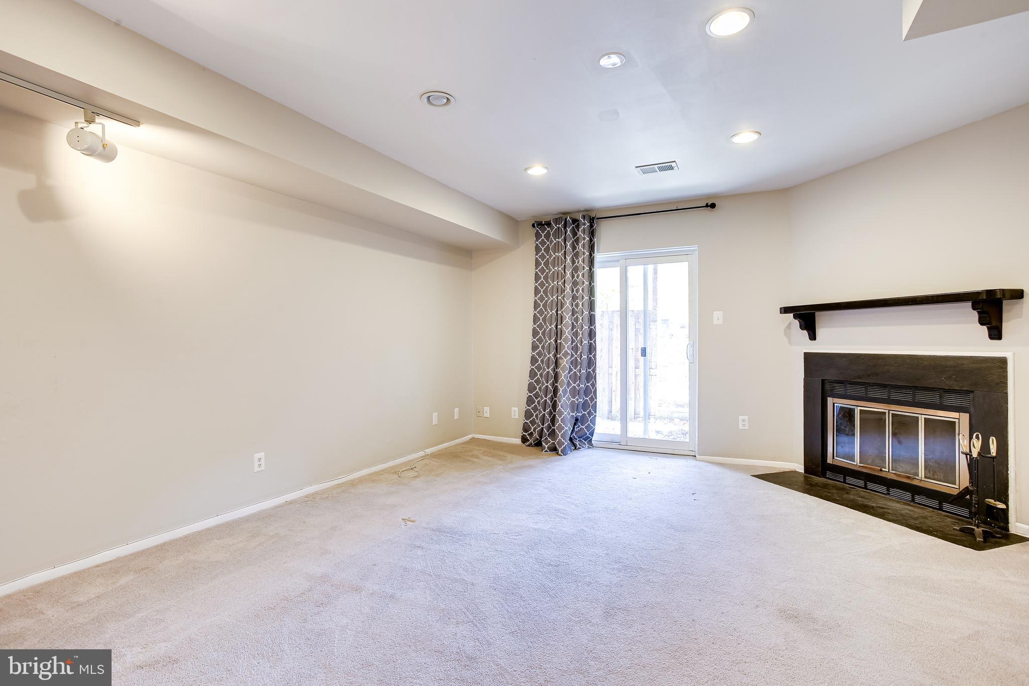 MARBLE HILL - Residential Lease