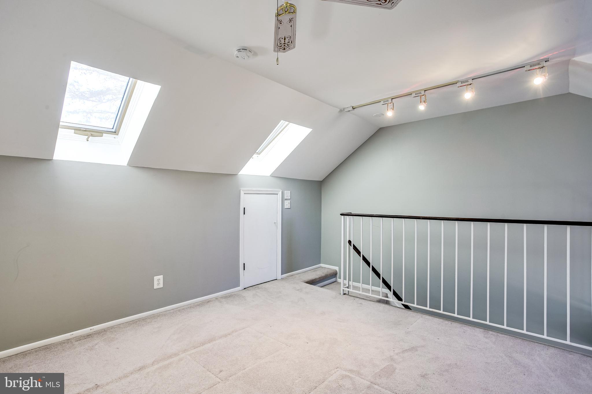 MARBLE HILL - Residential Lease